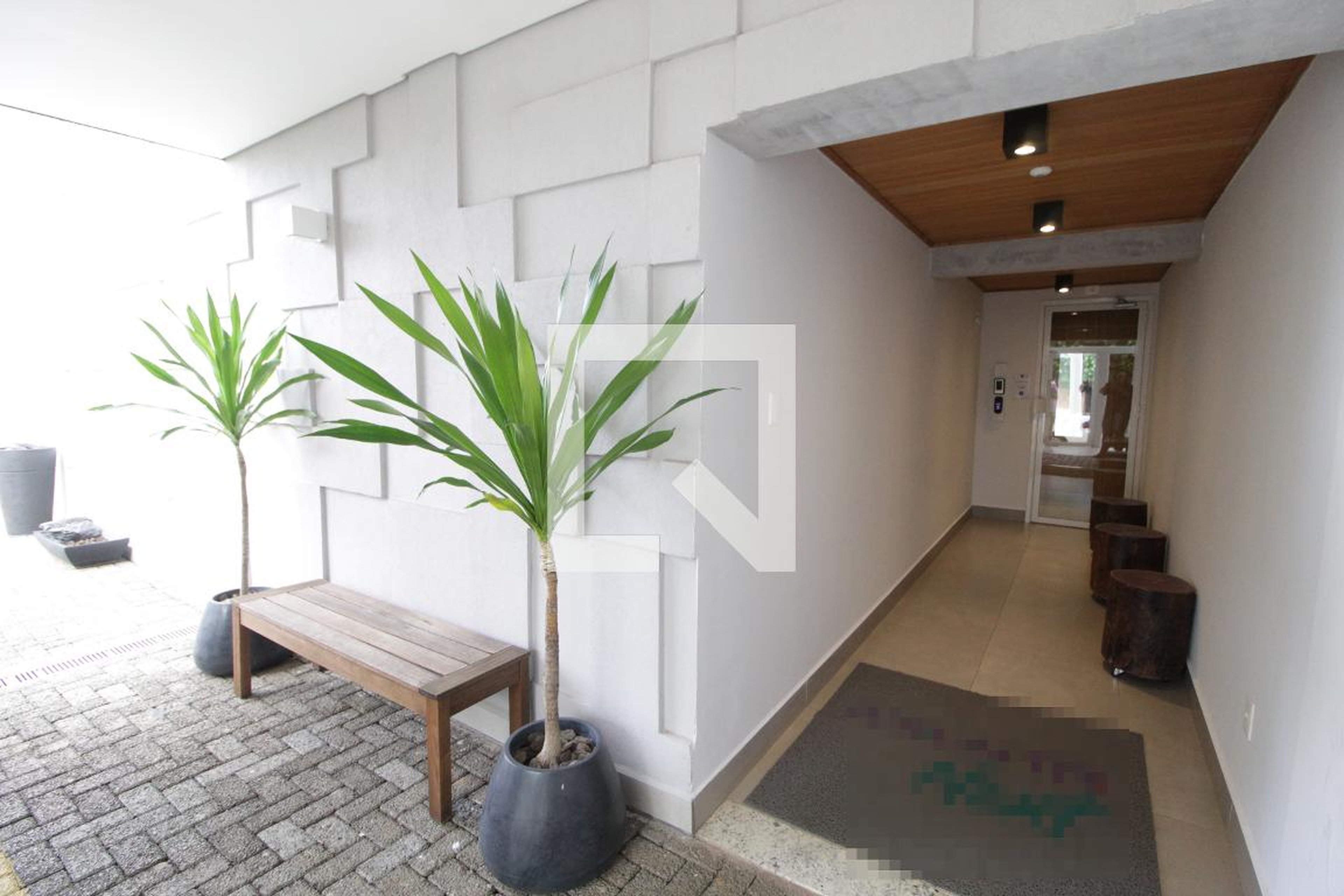 Hall de entrada - Adelante Empreendimentos Imobiliarios