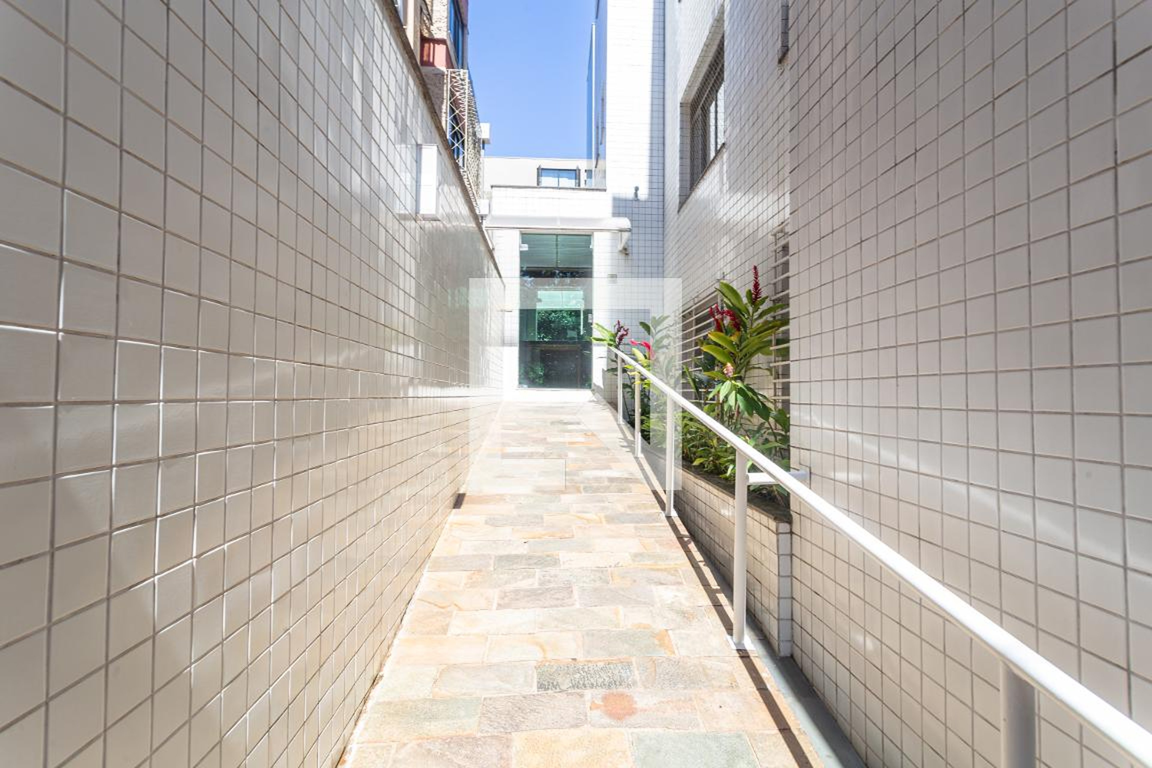 Hall de Entrada - Edifício Frederico Fraga