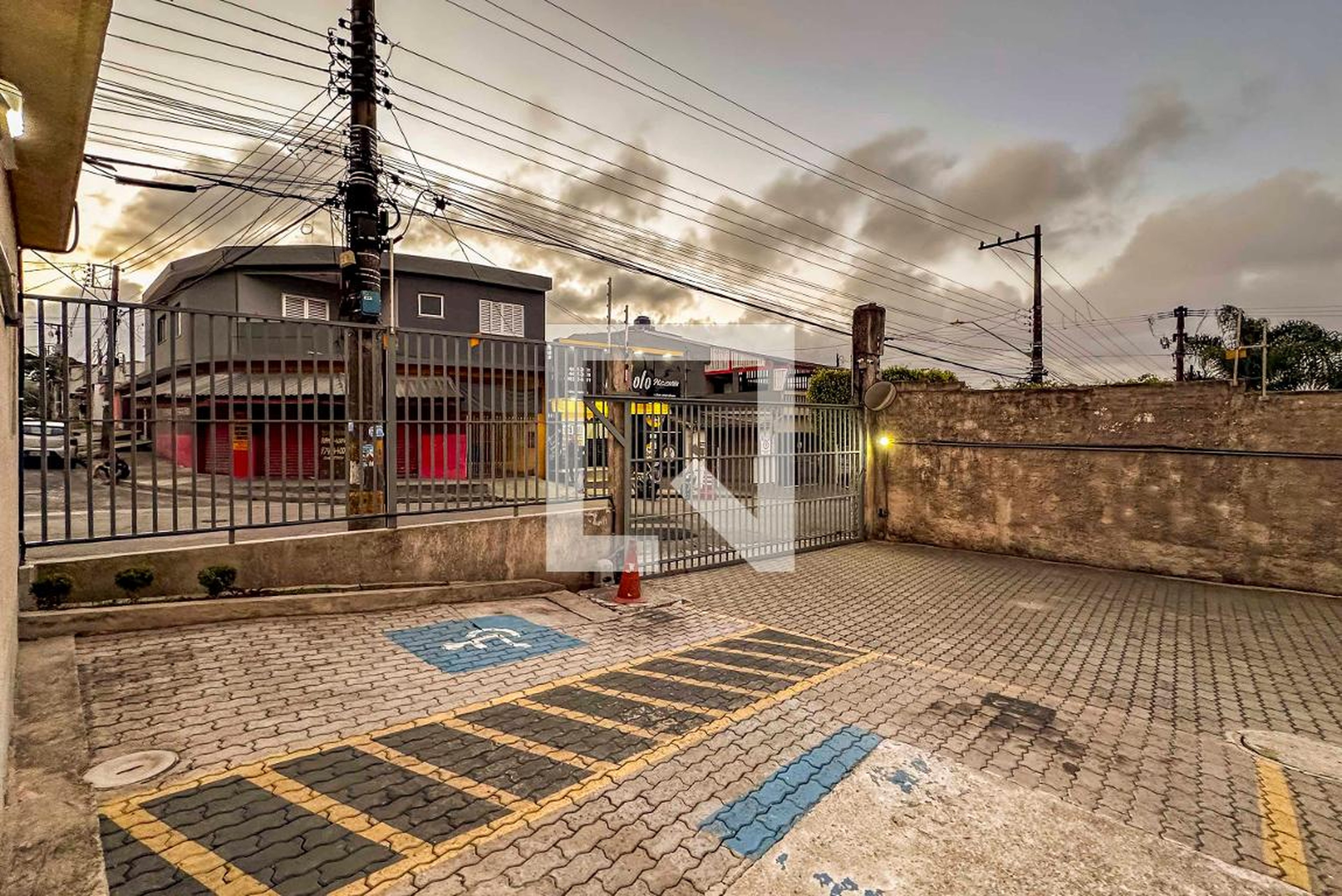 Entrada - Gaspar Lemos