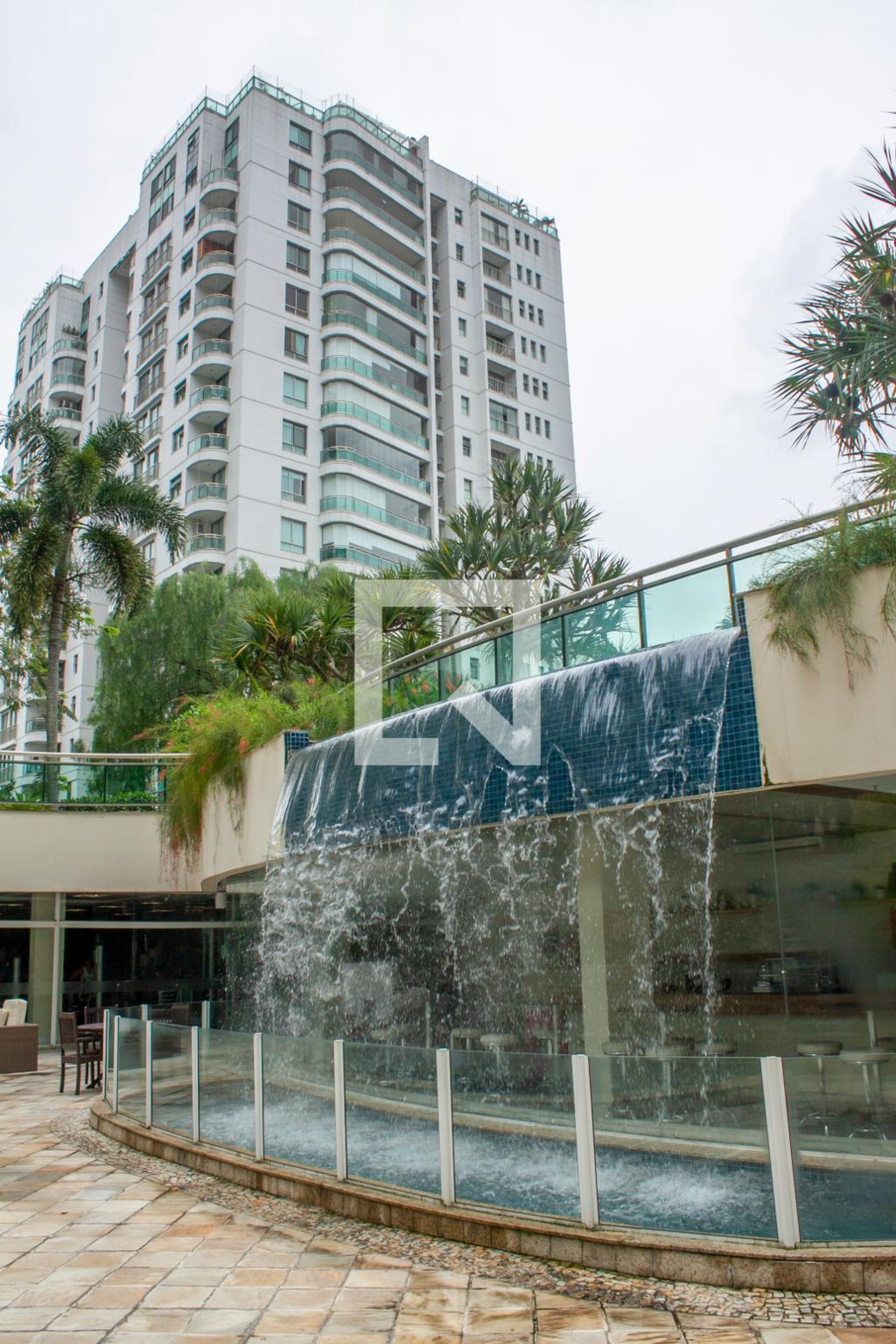 Fachada Condomínio Saint Barth