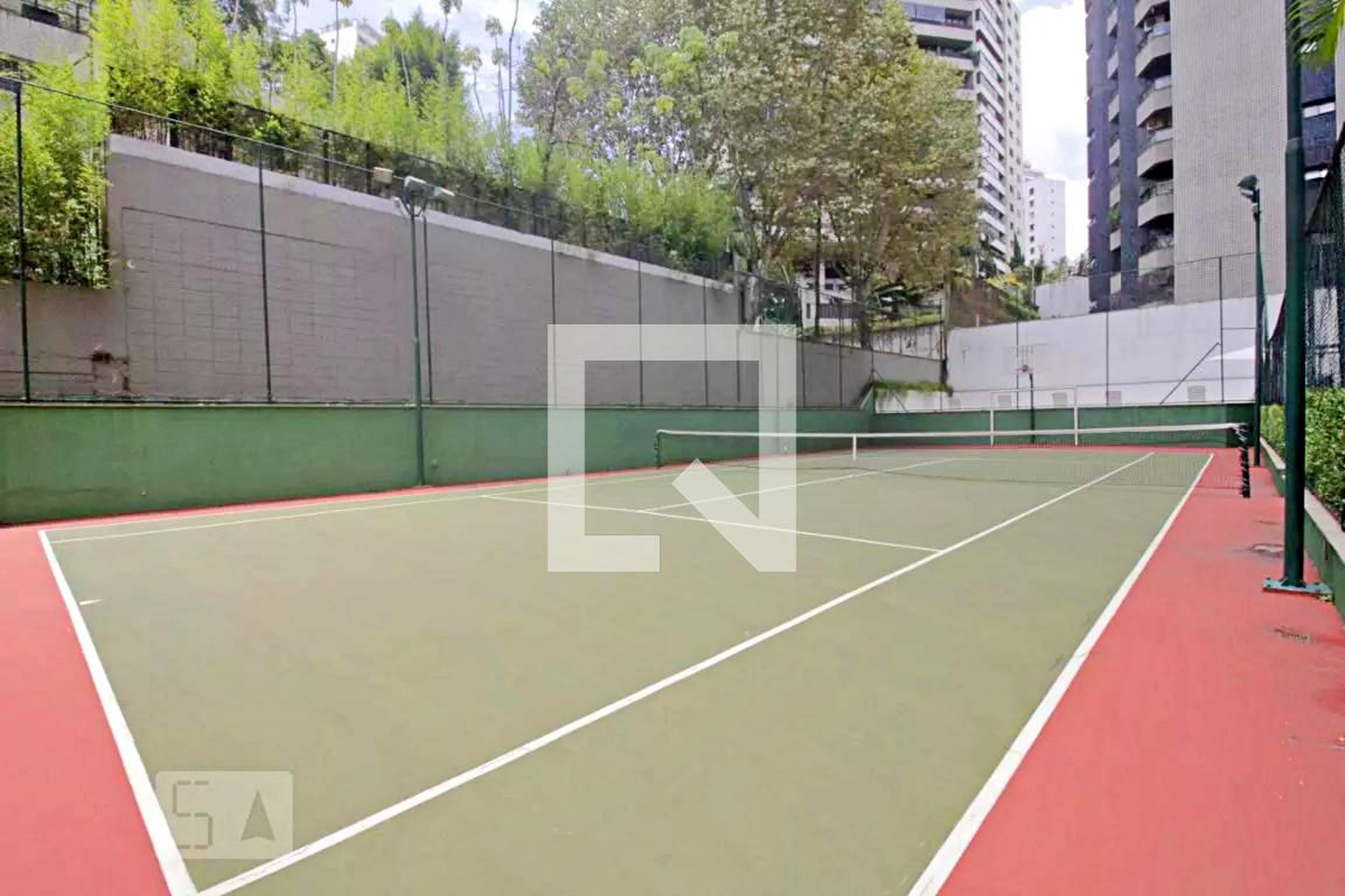 Quadra Esportiva - Edifício Saint Germain