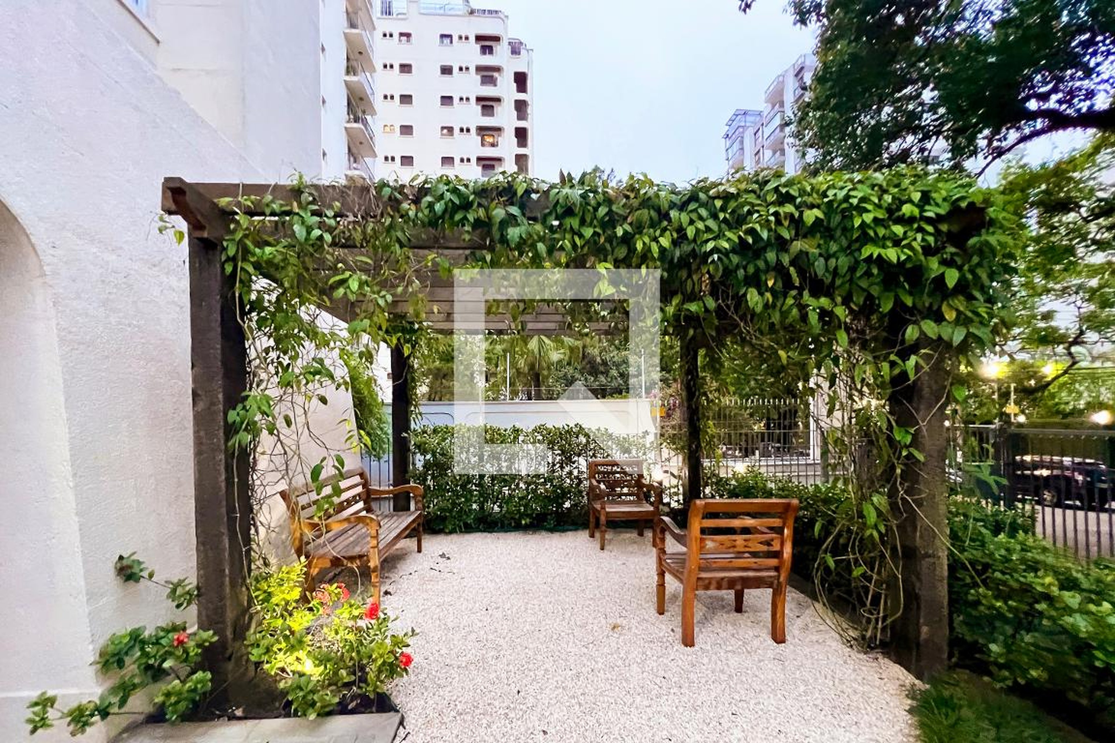 Área externa - Edifício Verona