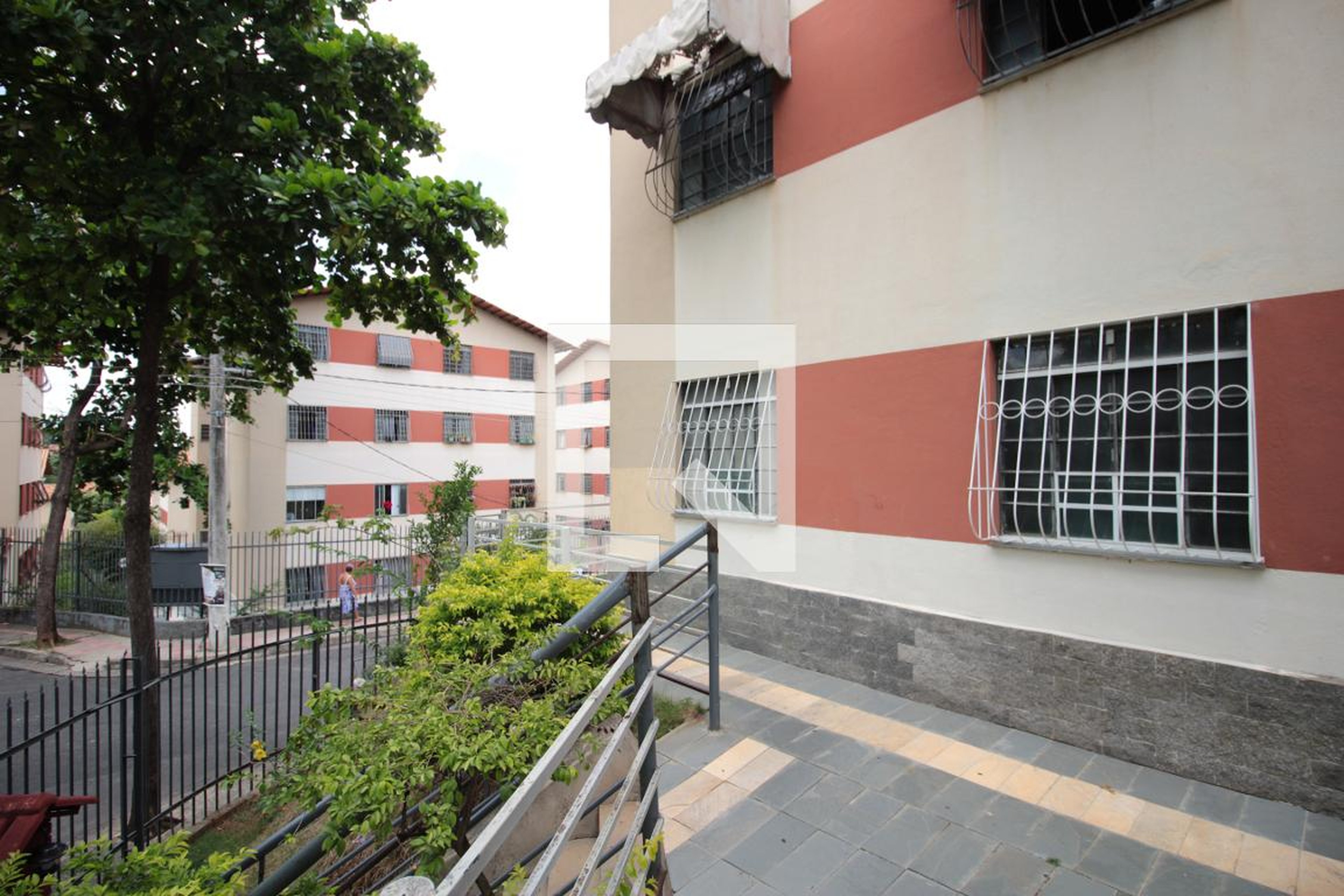 Fachada Condomínio em Rua Soldado Ronaldo de Seixas, 31