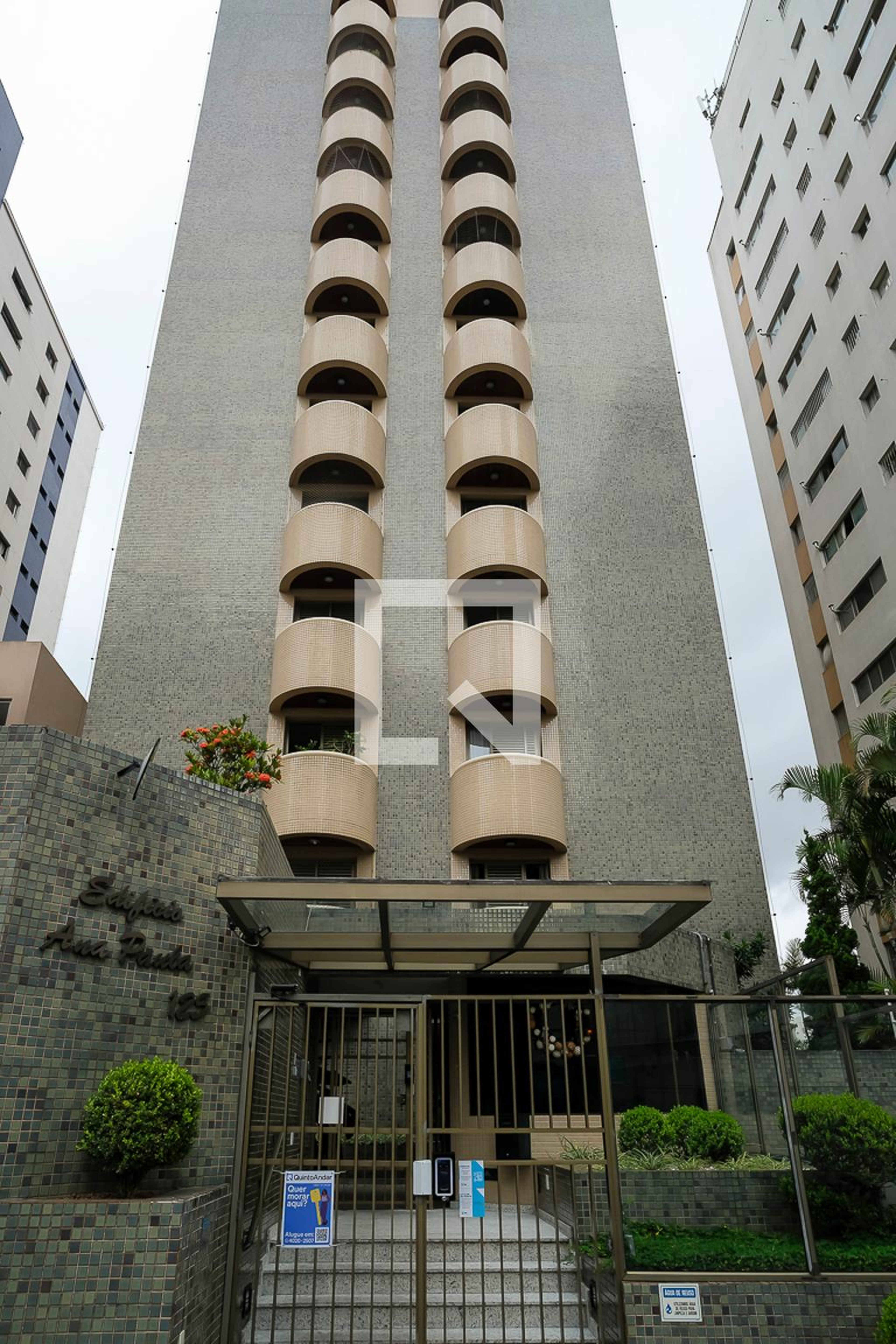 Fachada do Prédio Edifício Ana Paula