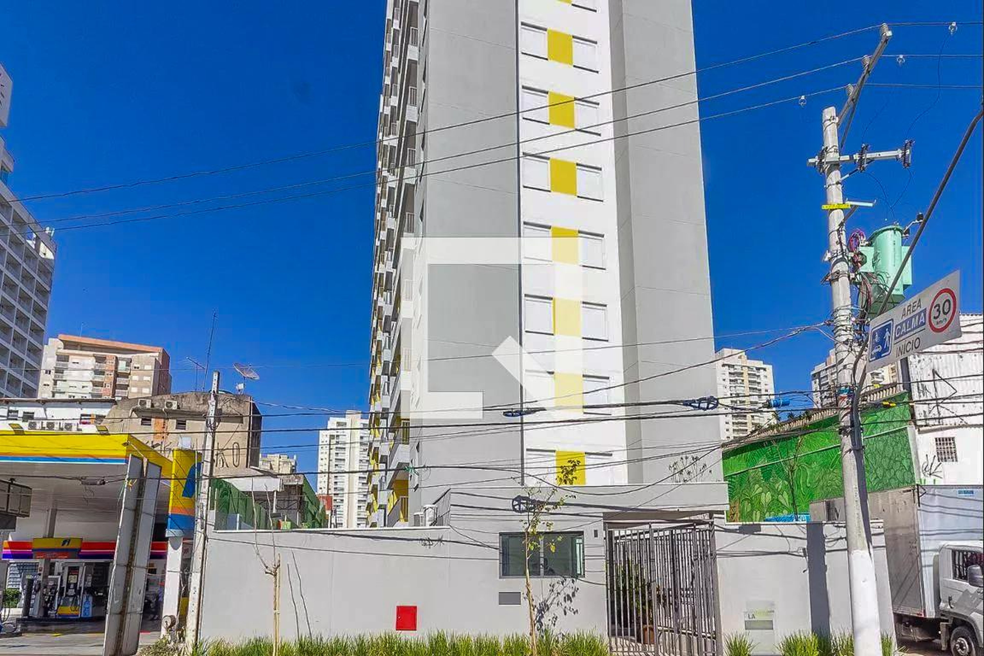 Fachada Condomínio em Rua Guaicurus, 1296