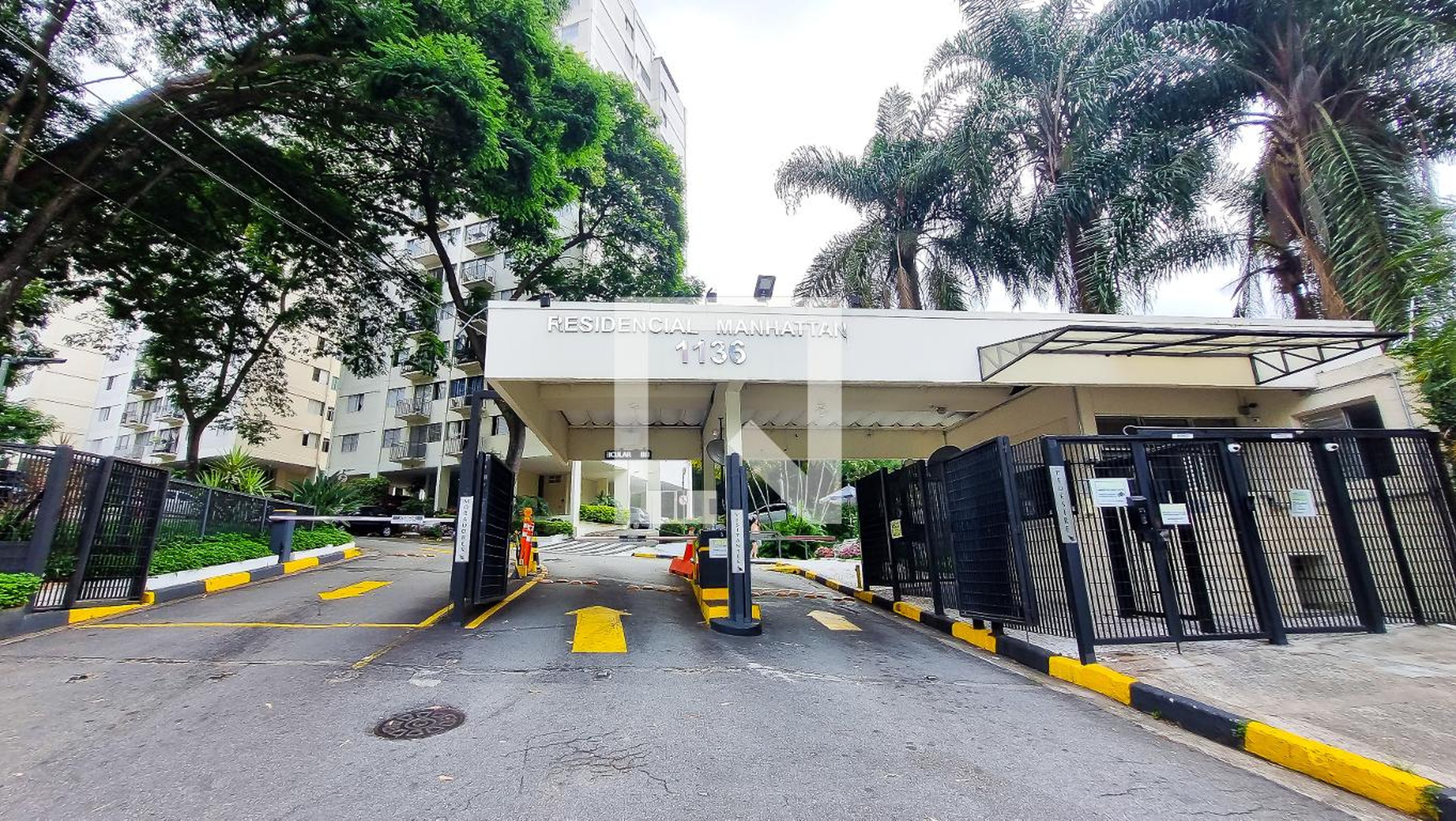 Fachada do Prédio Condomínio Manhattan