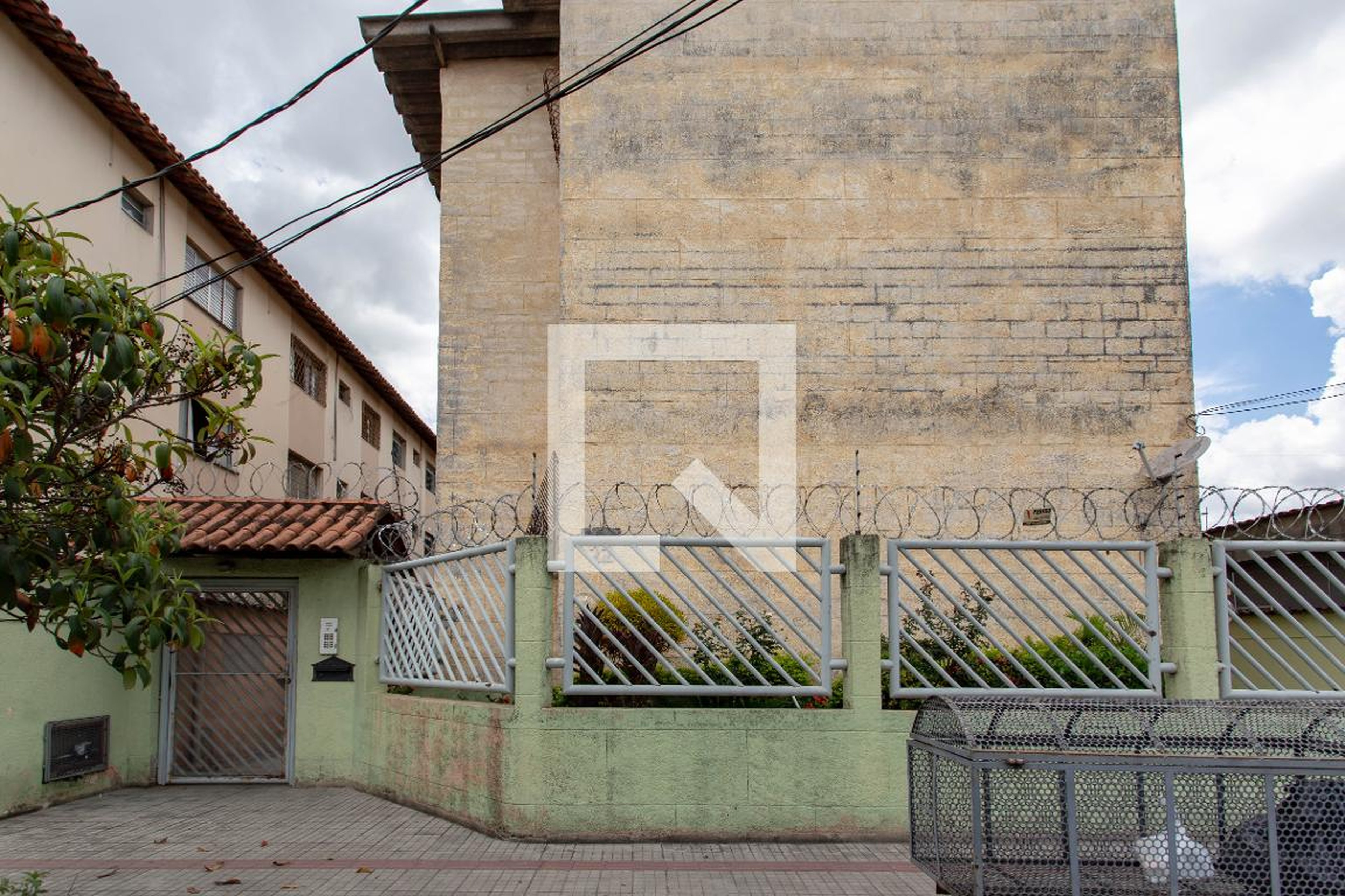 Fachada Condomínio em Rua Amaraji, 22