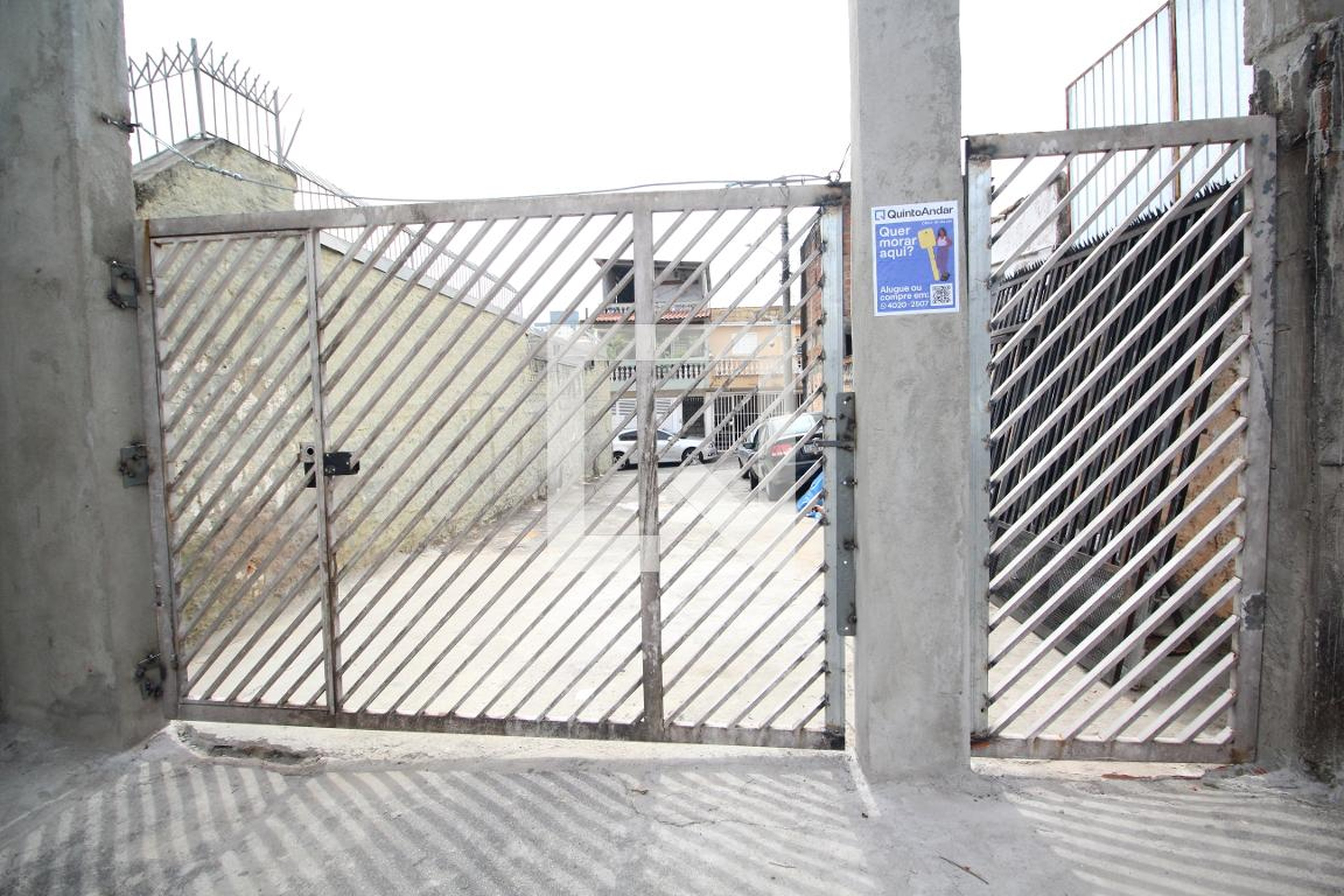 Fachada Condomínio em Rua Waldemar Martins, 1044