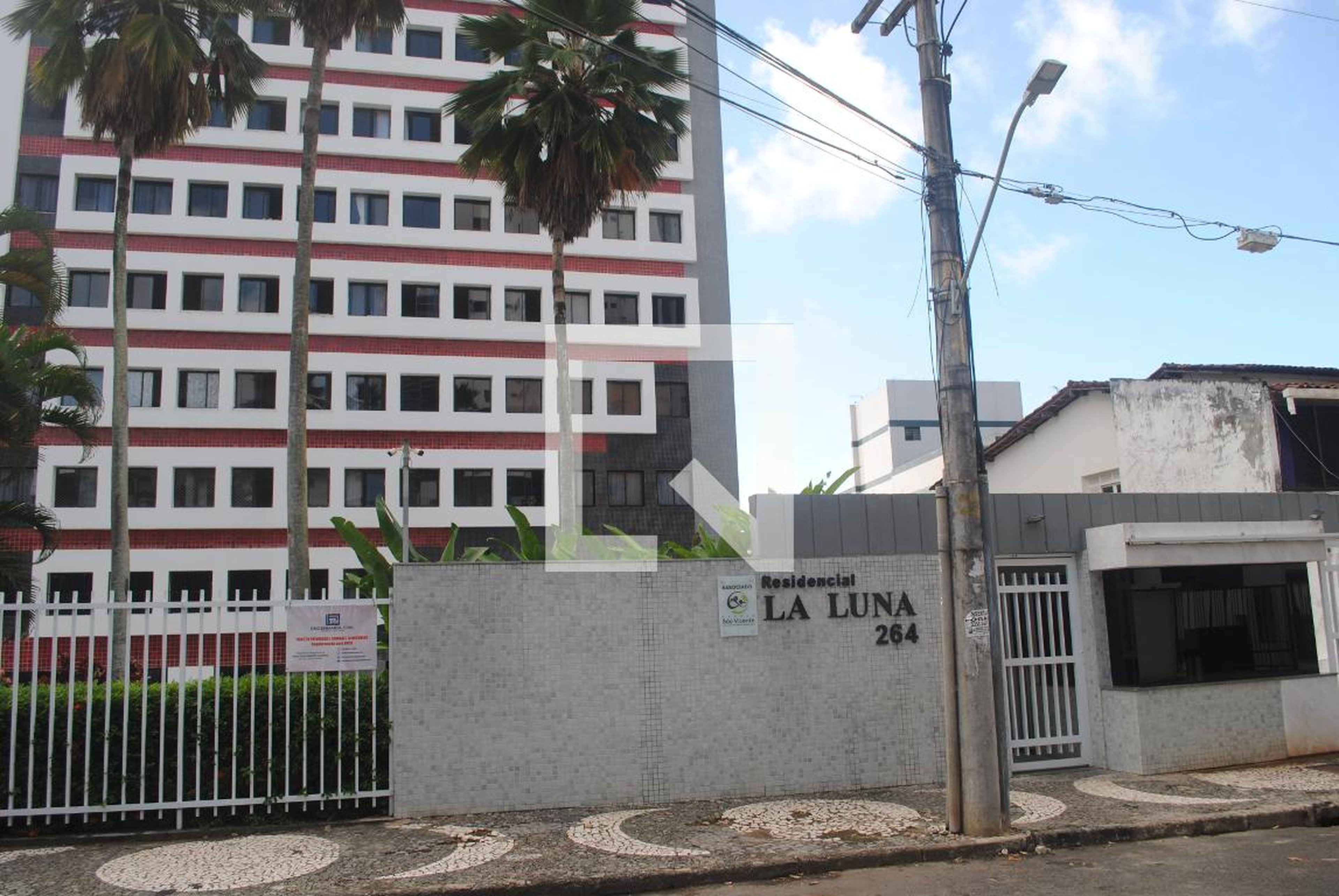 Fachada Condomínio La Luna