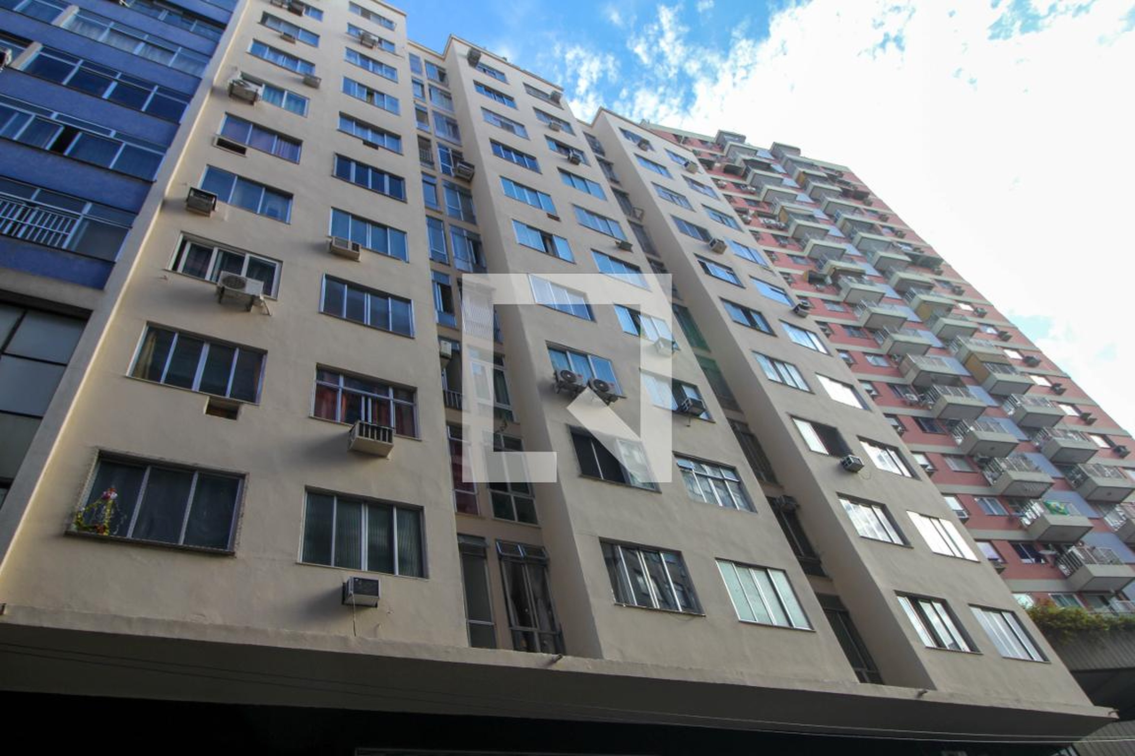 Fachada do Prédio Edifício Monte Santo