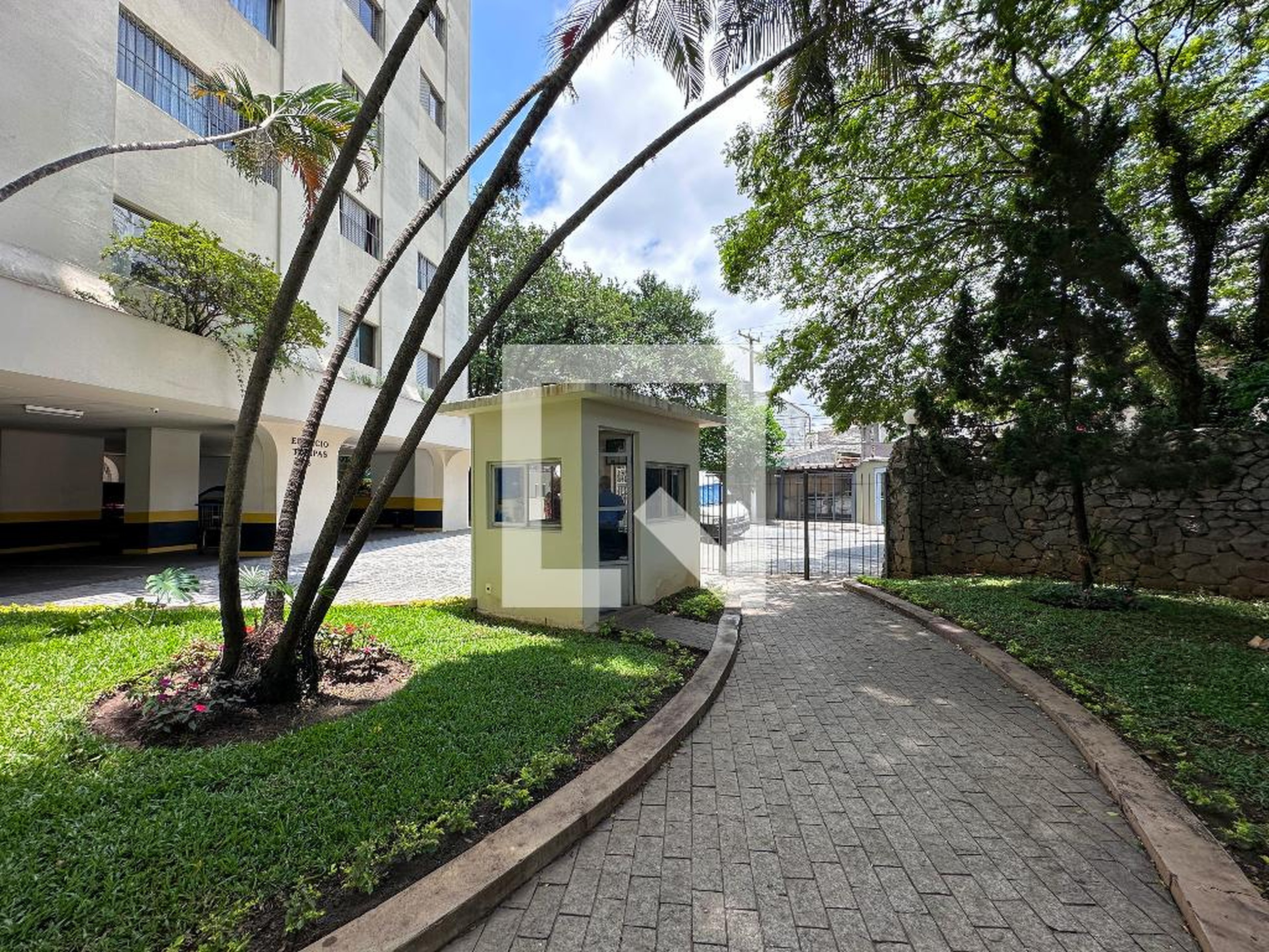 Entrada - Edifício Tulipas