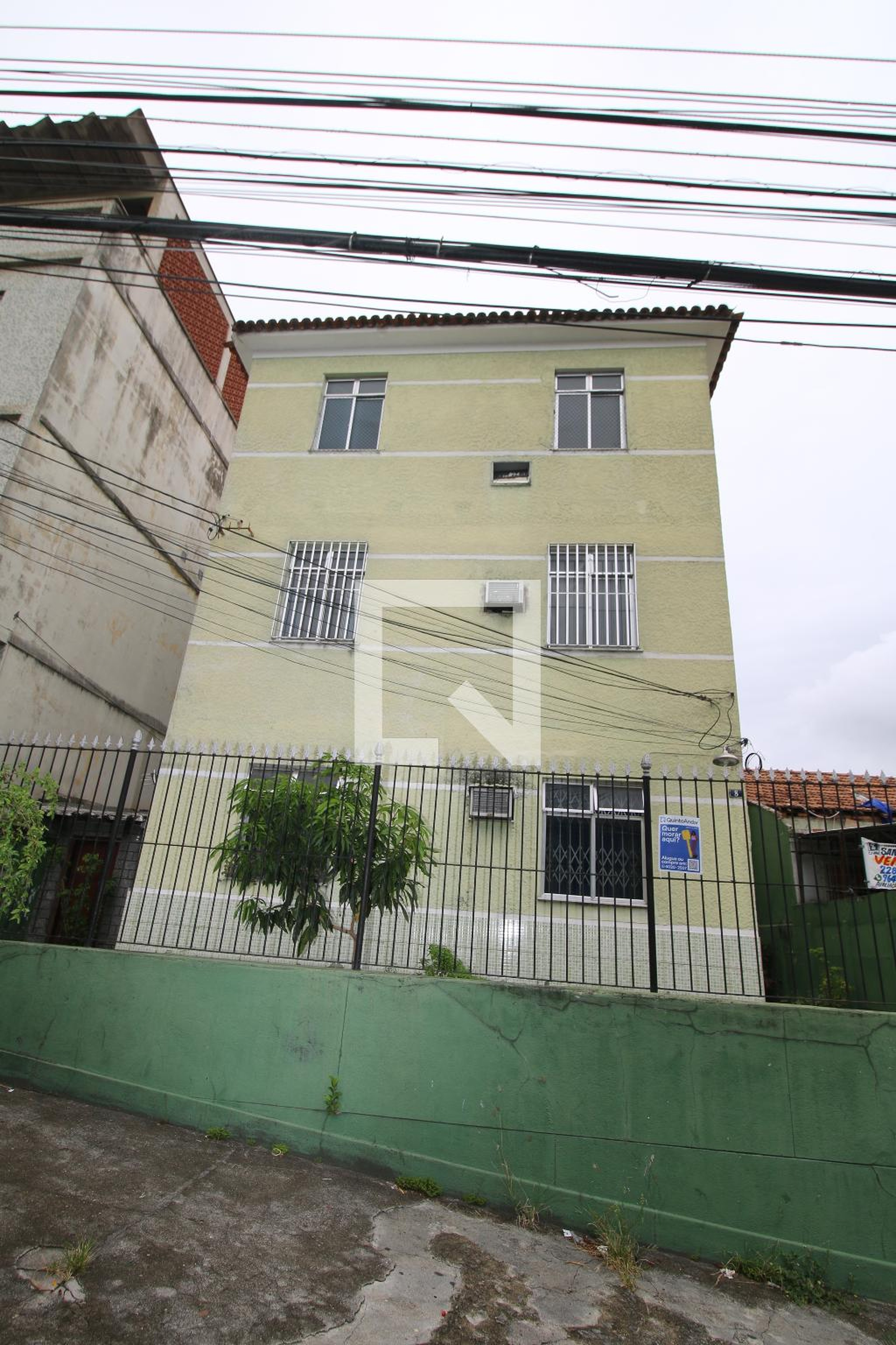 Fachada do Prédio Condomínio em Rua Piumbi, 8