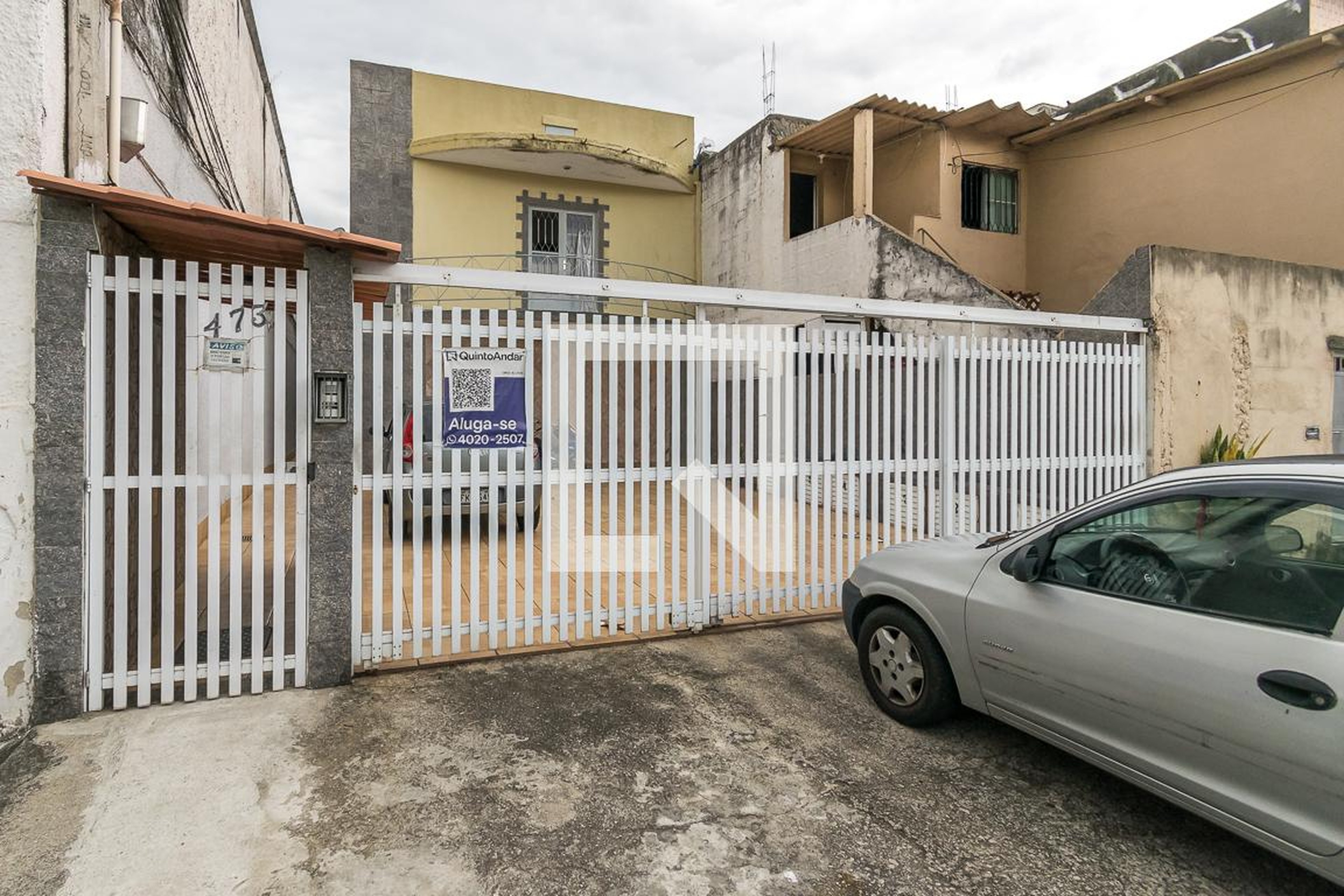 Fachada do Condomínio Condomínio em Rua João Henrique, 473