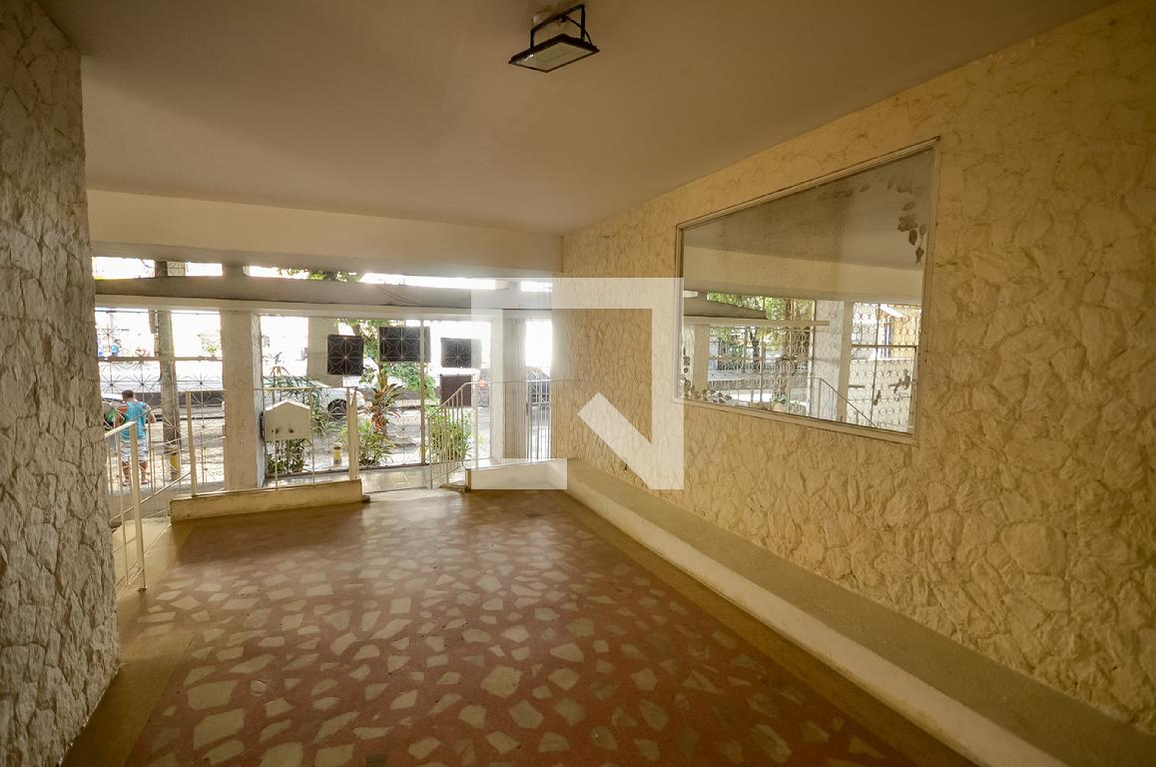 Hall de entrada - Edifício Suzuki