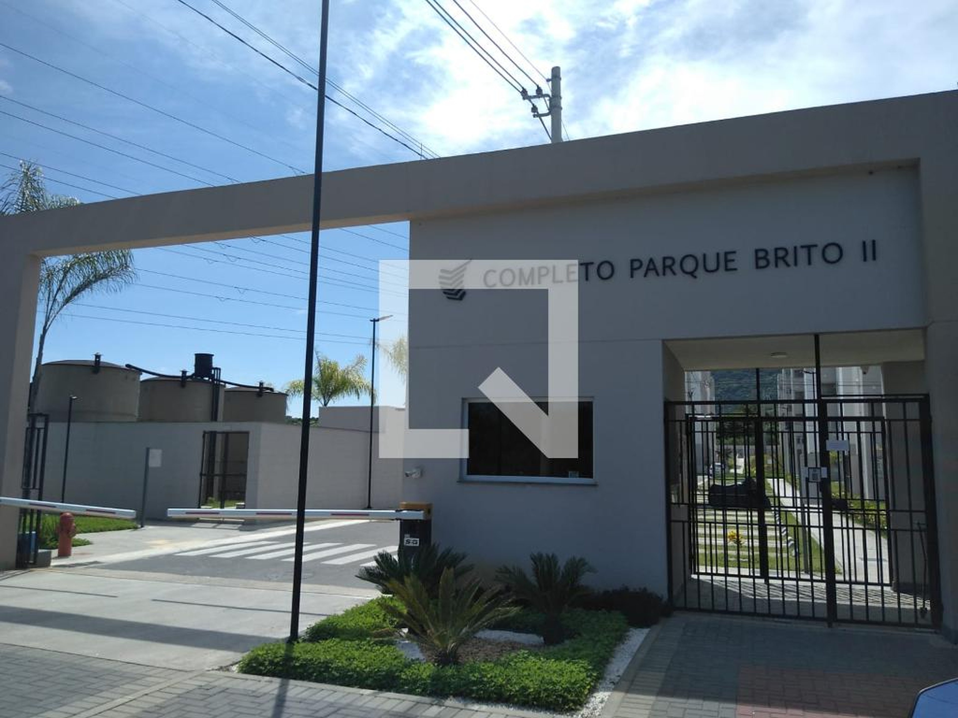 Fachada do condomínio Condomínio Parque Brito 2