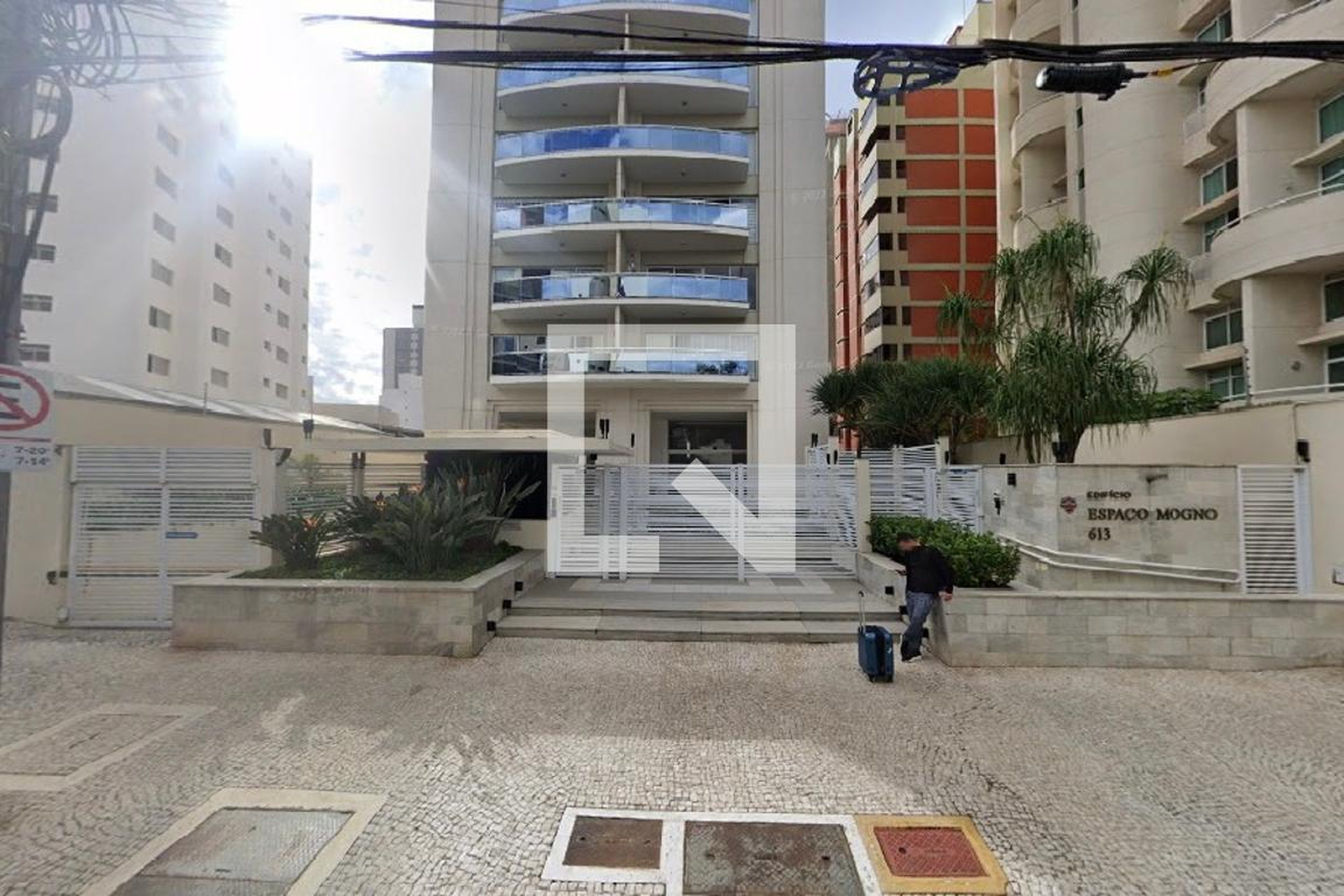 Fachada do Condomínio Condomínio Espaço Mogno