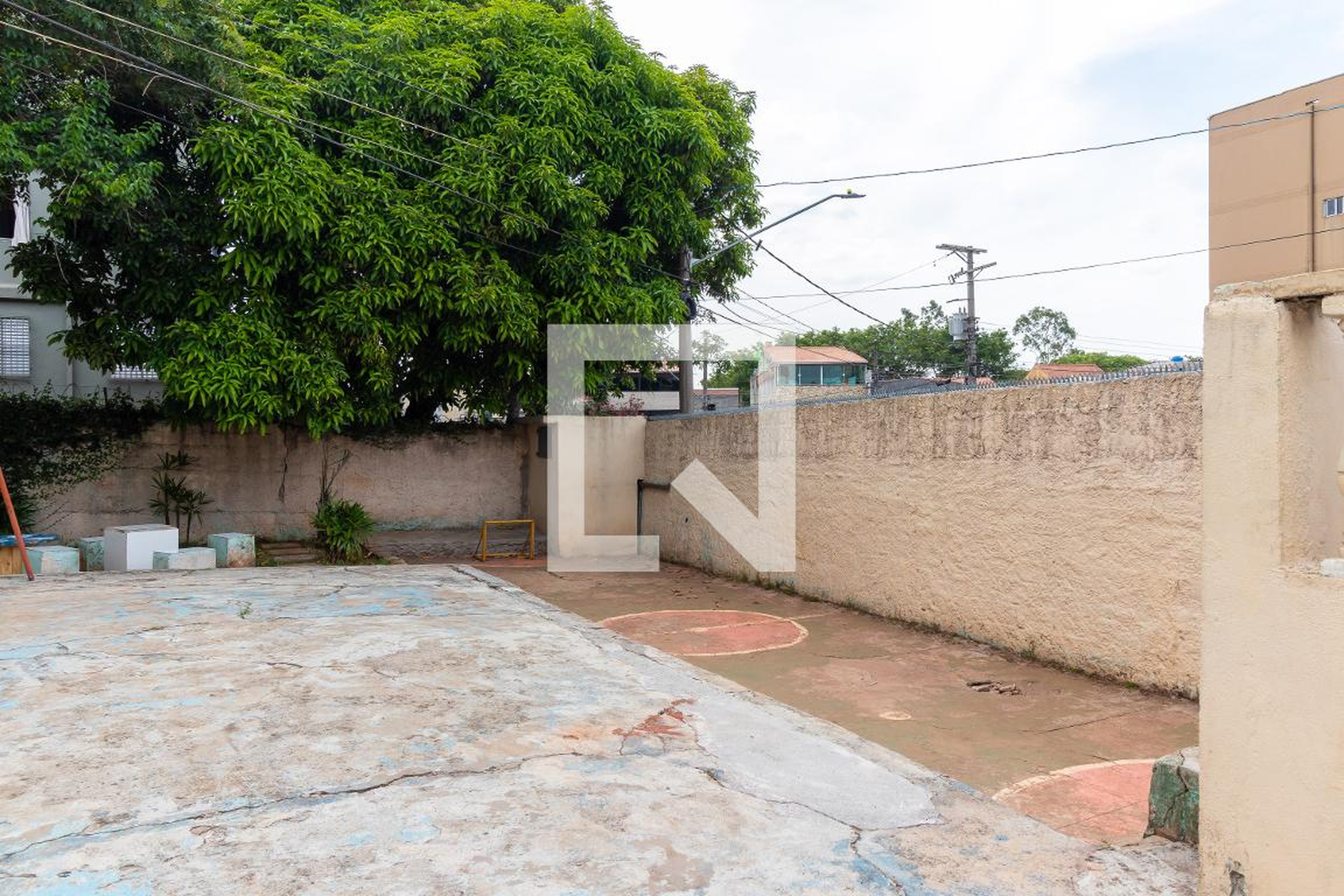 Área externa - Lirios I