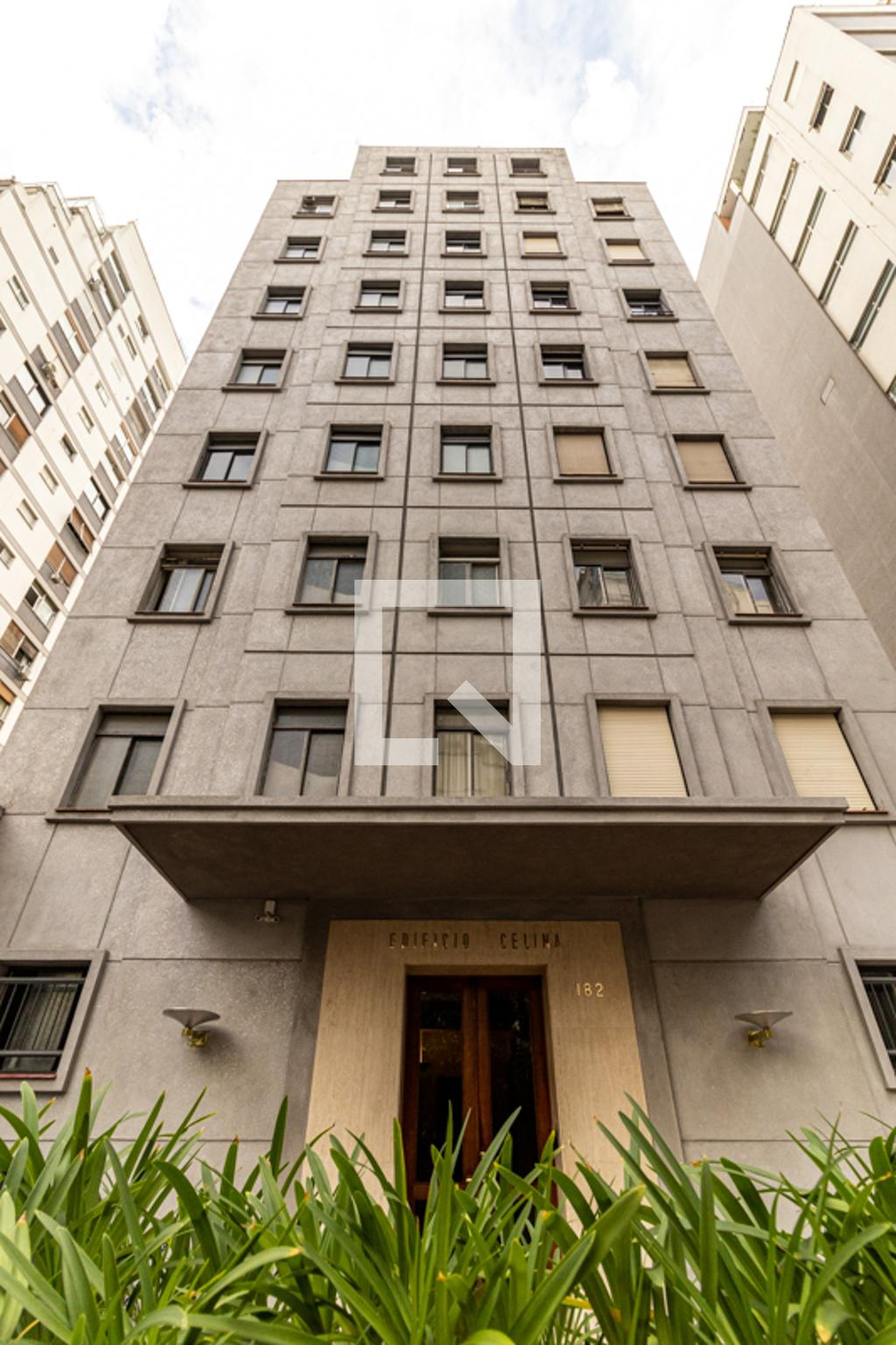 Fachada Condomínio Celina