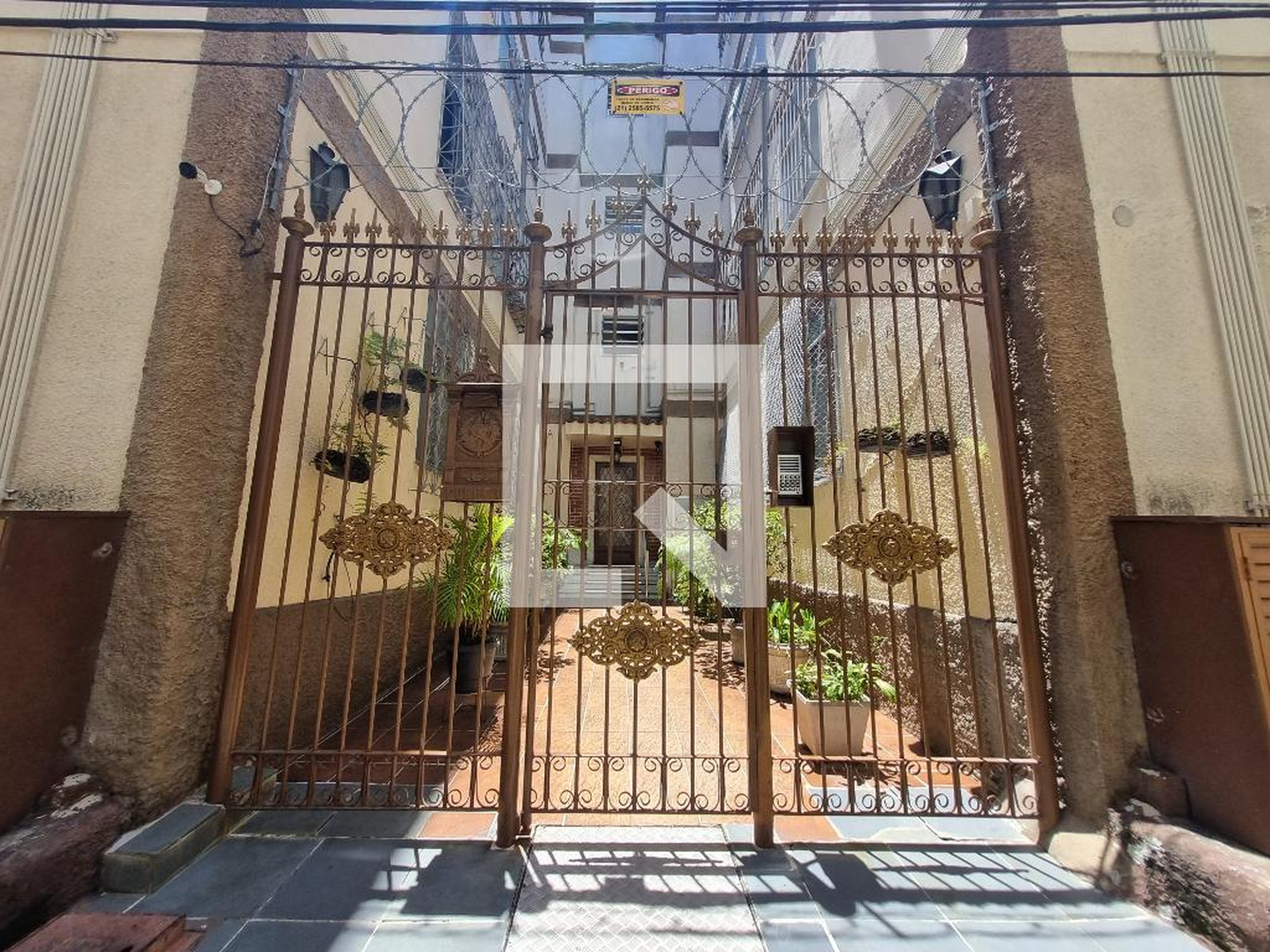 Entrada - Edifício São Pedro