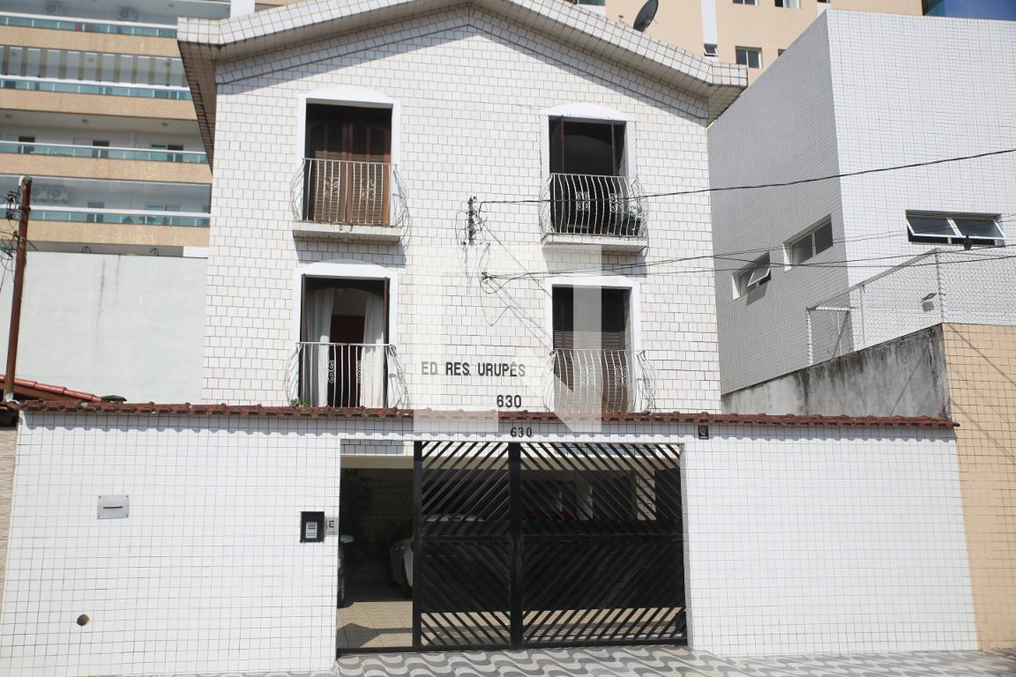 Fachada Condomínio Urupês