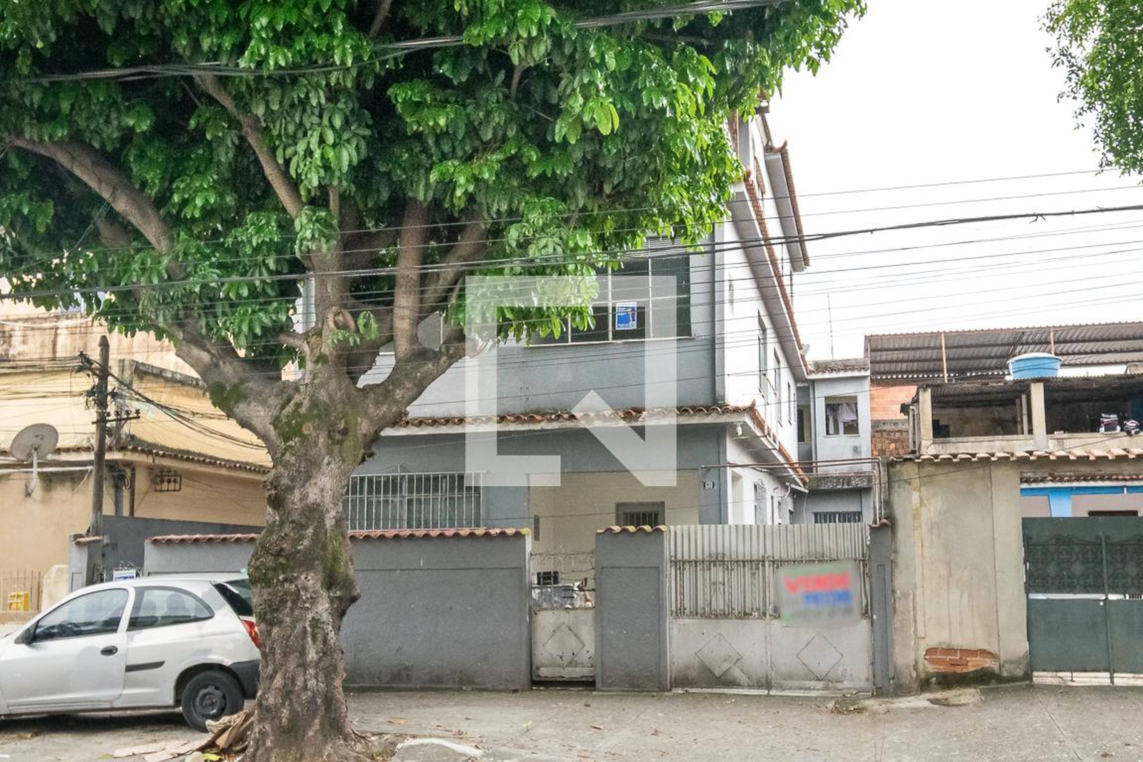 Fachada do Prédio Condomínio em Rua Franz Liszt, 131