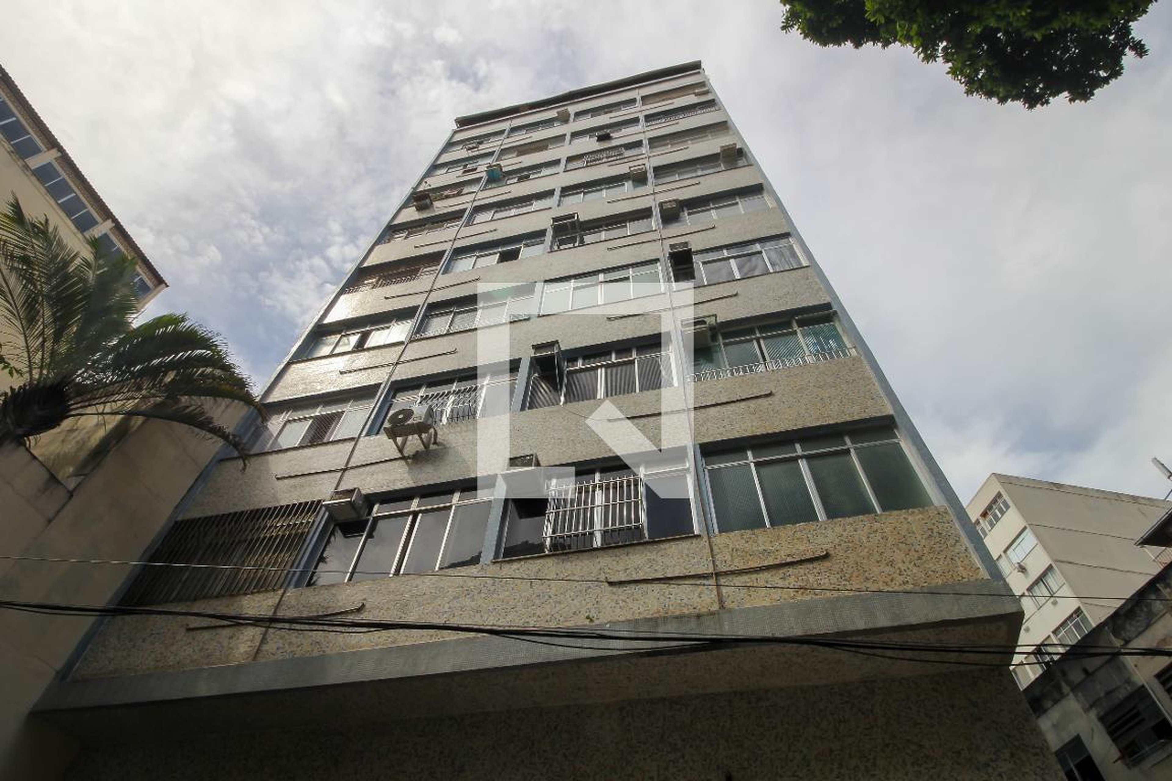 Fachada do Prédio Edifício Boluz