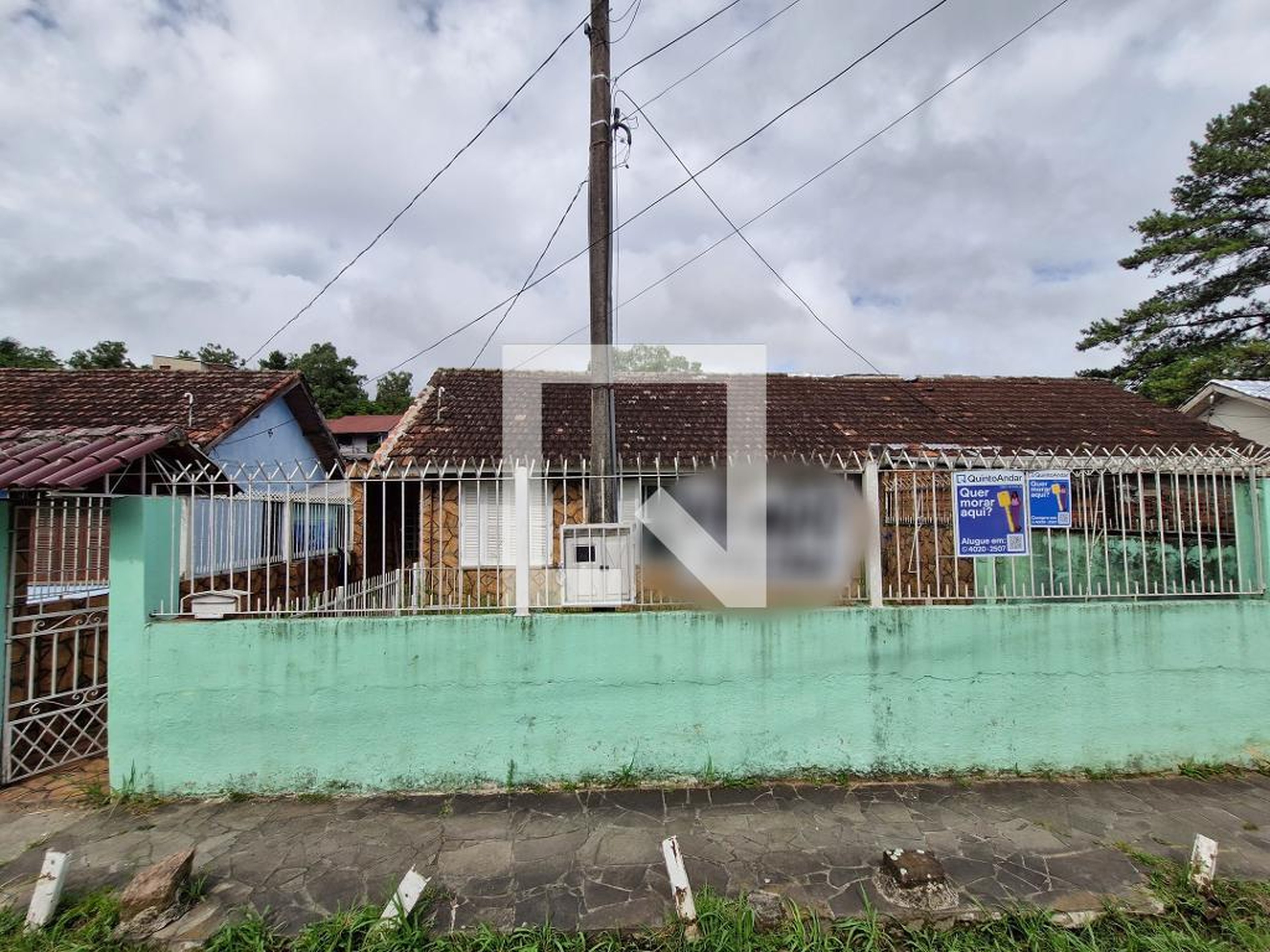 Fachada Condomínio em Rua Comendador Eduardo Secco, 18