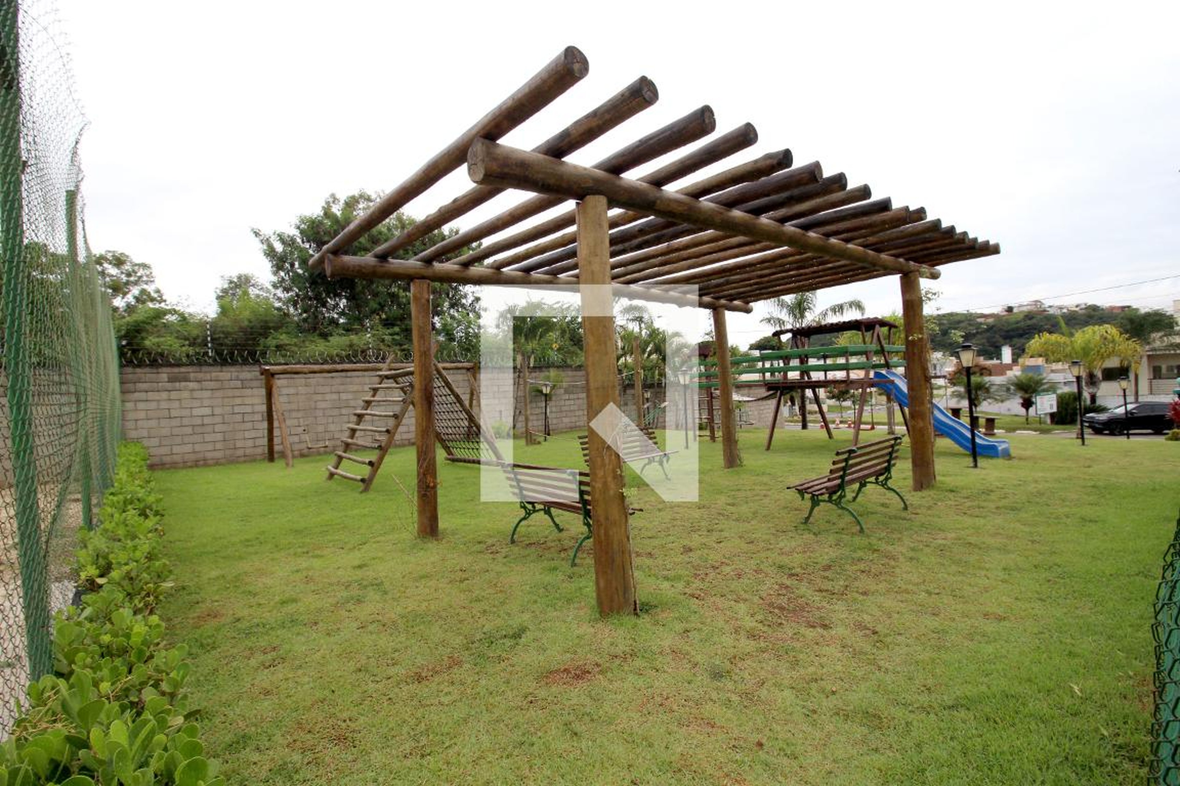 Área comum Condomínio em Alameda das Goiabeiras, 217