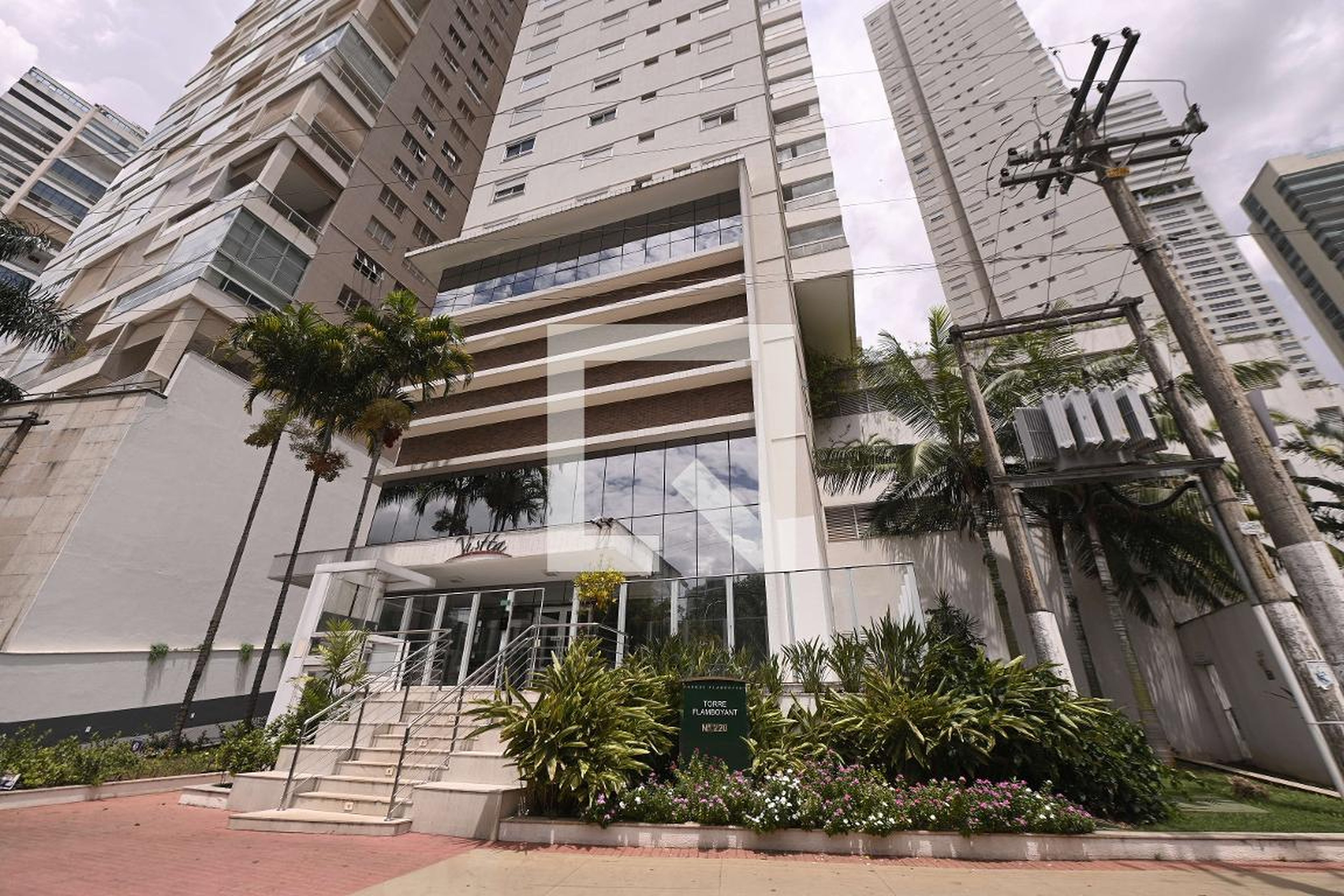 Fachada Condomínio Parque Flamboyant
