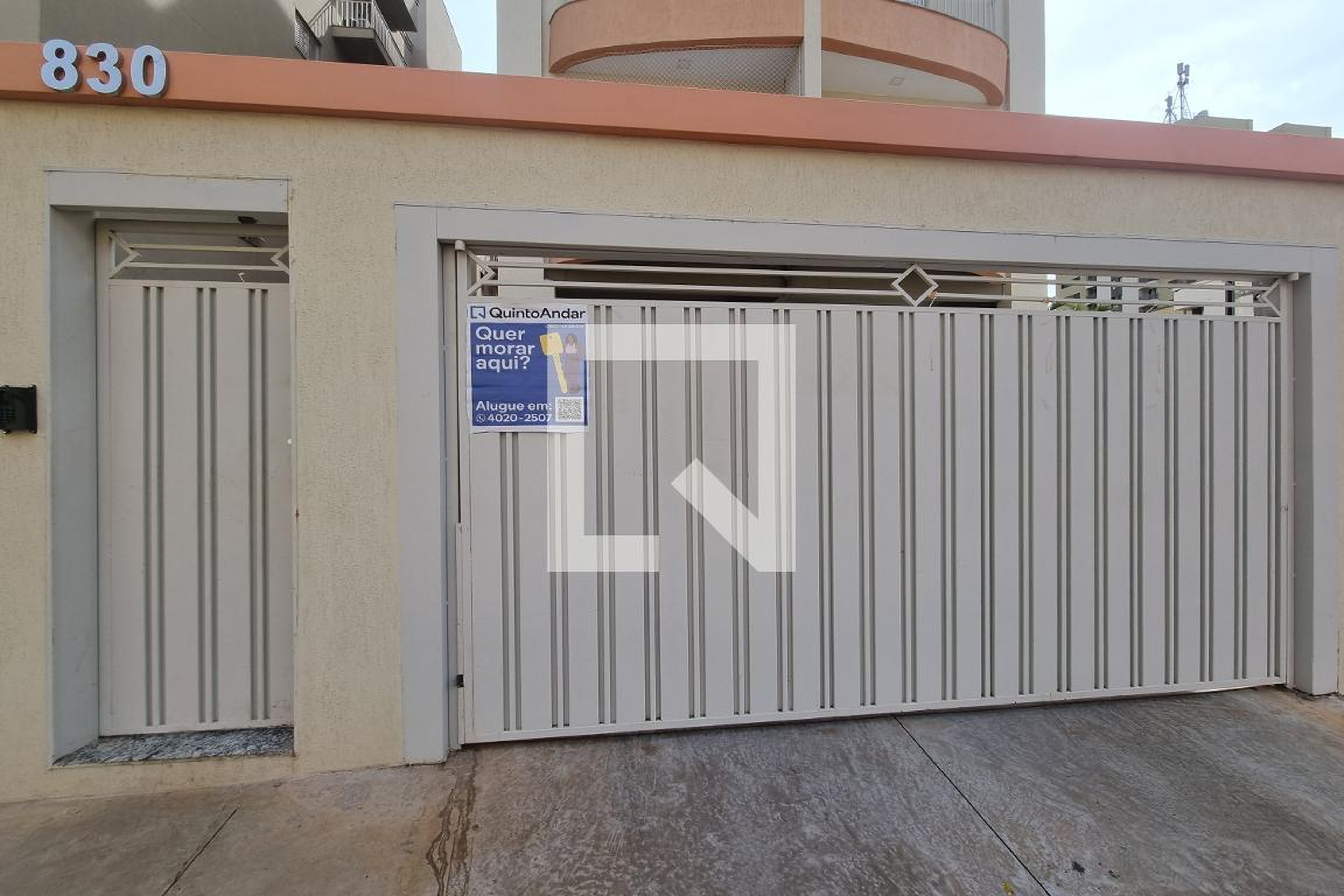 Fachada Condomínio Piazza di San Giovanni