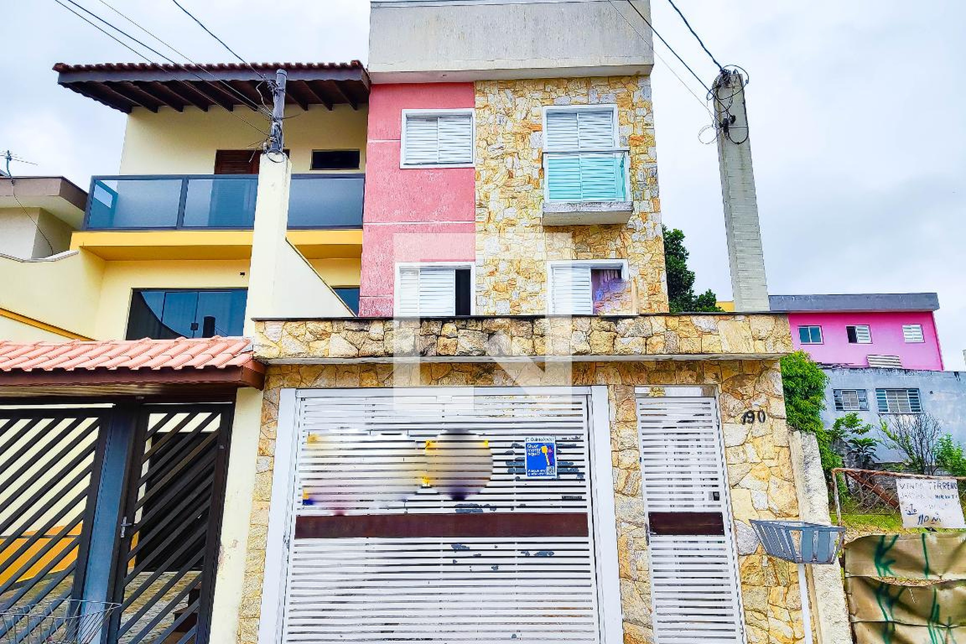 Fachada Condomínio em Rua Anita Malfati, 190