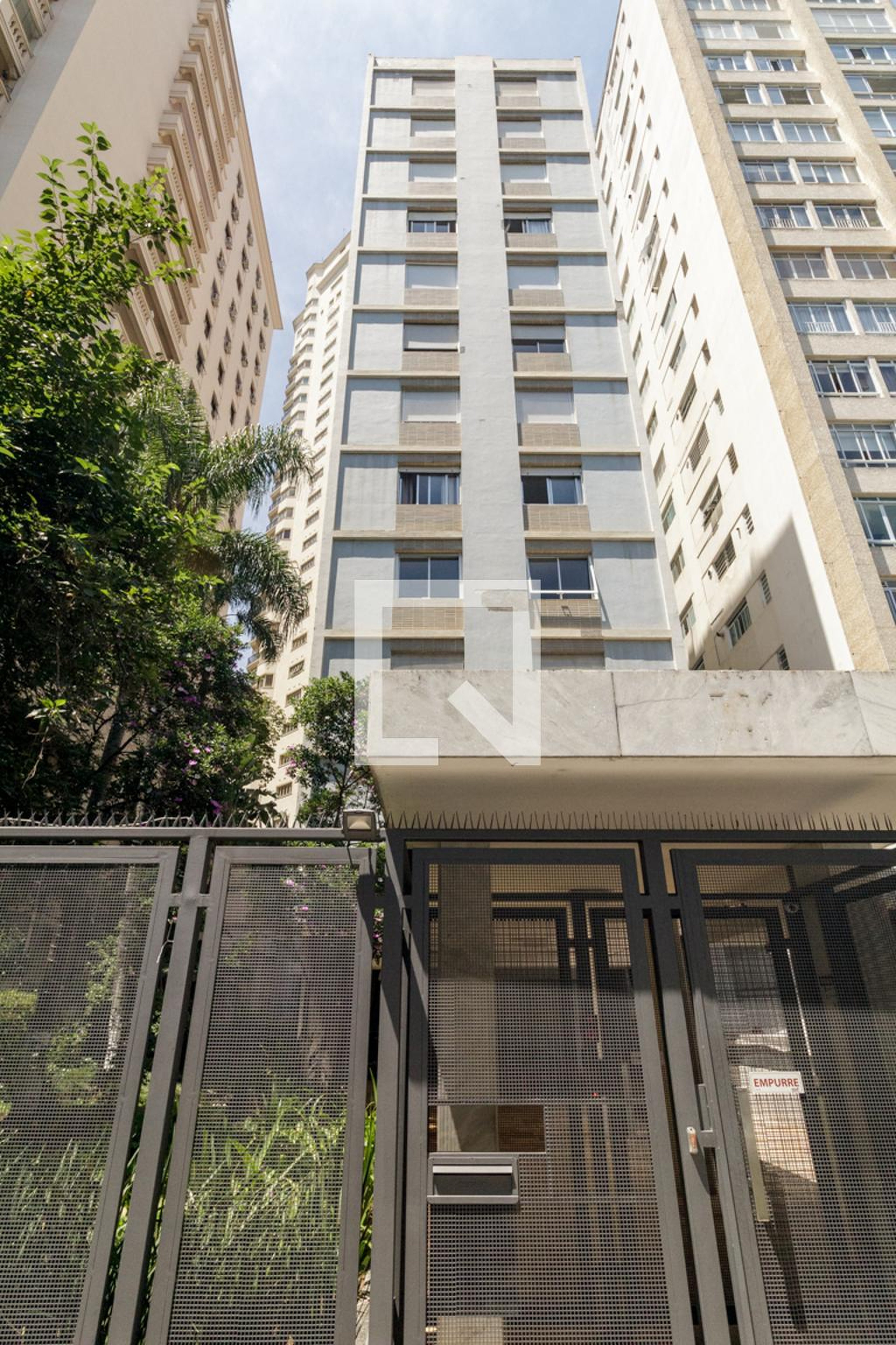 Fachada Condomínio Saint Moritz