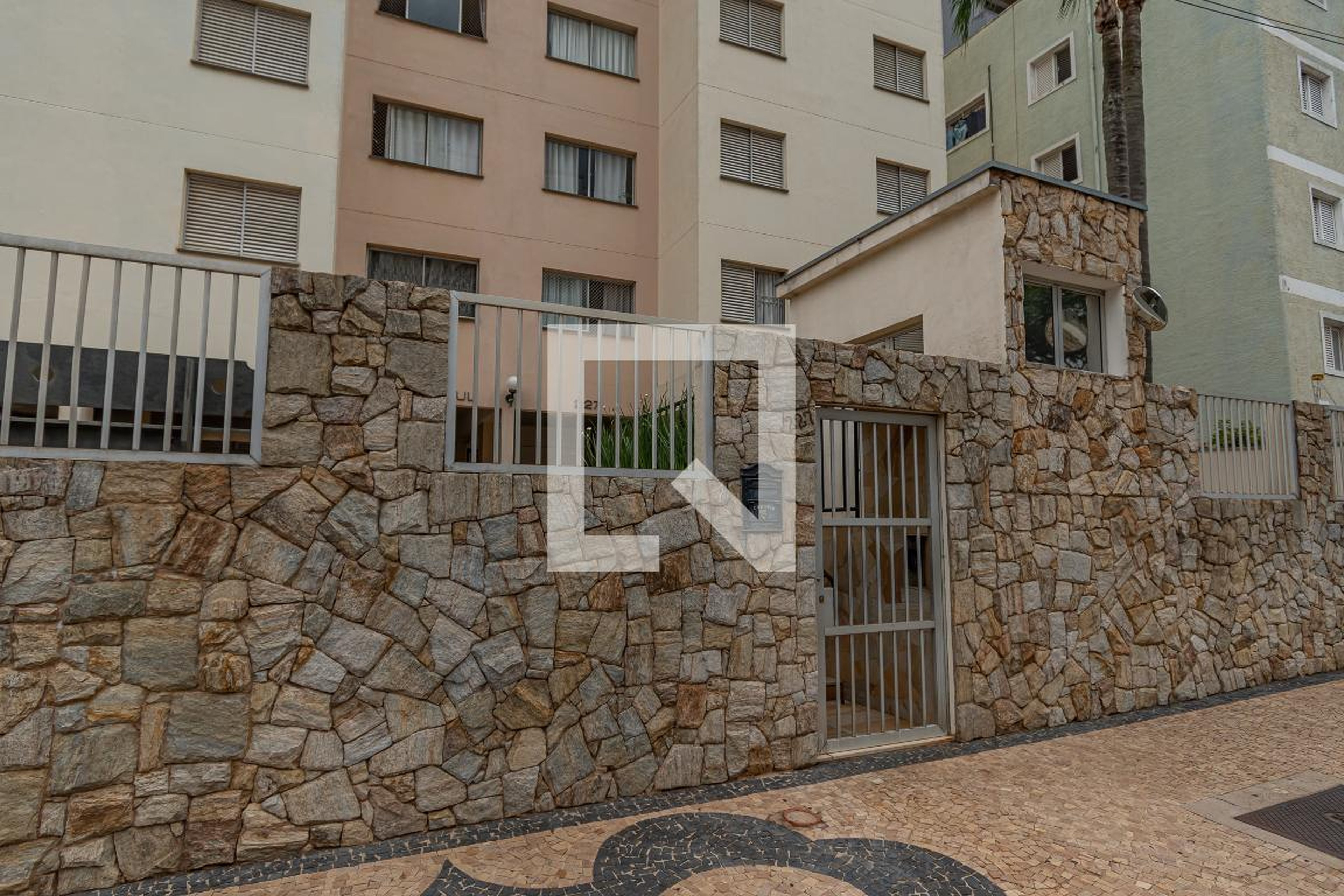 Fachada do Prédio Edifício Serra Azul