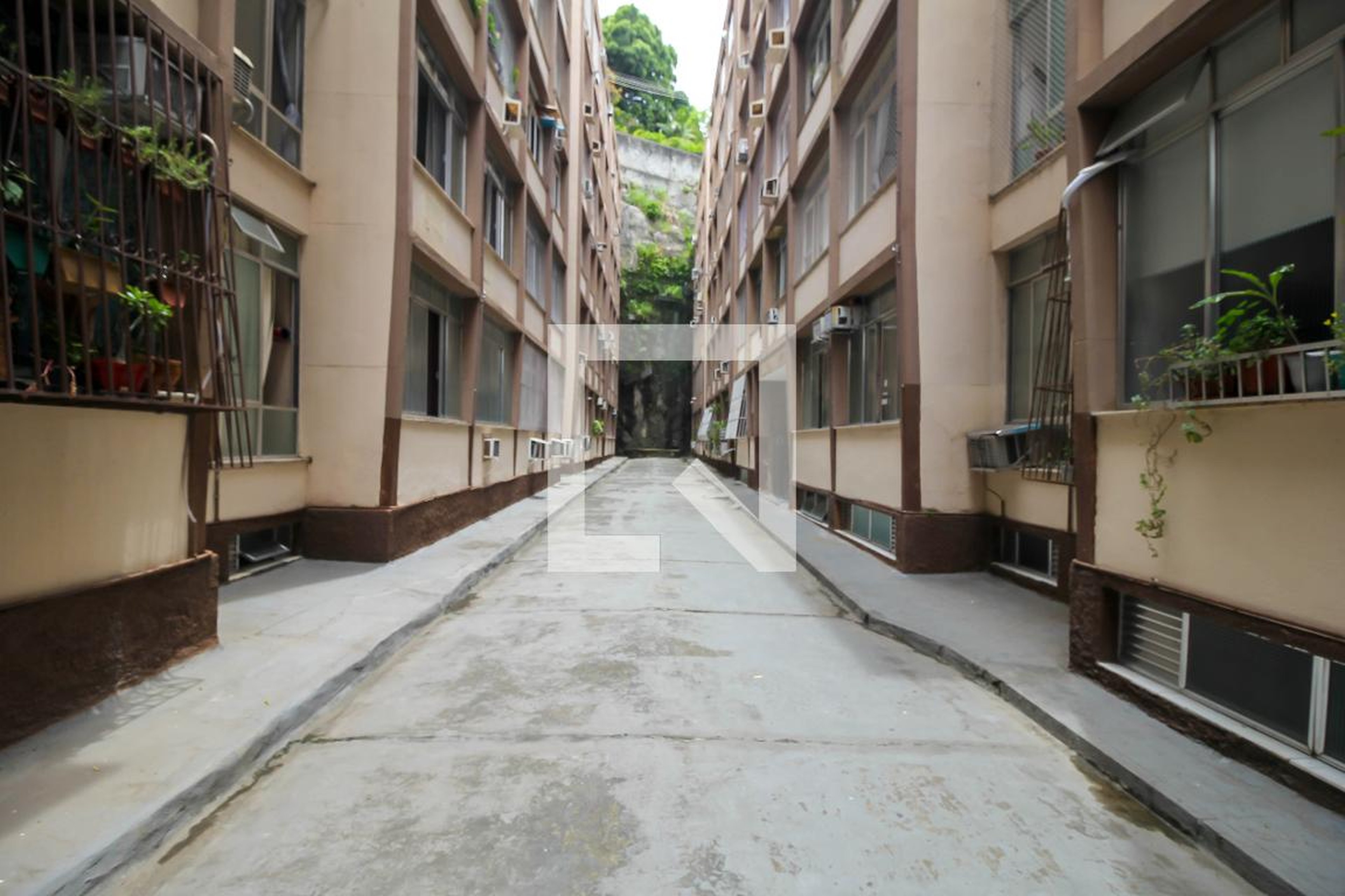 Área Externa - Nossa Senhora do Outeiro