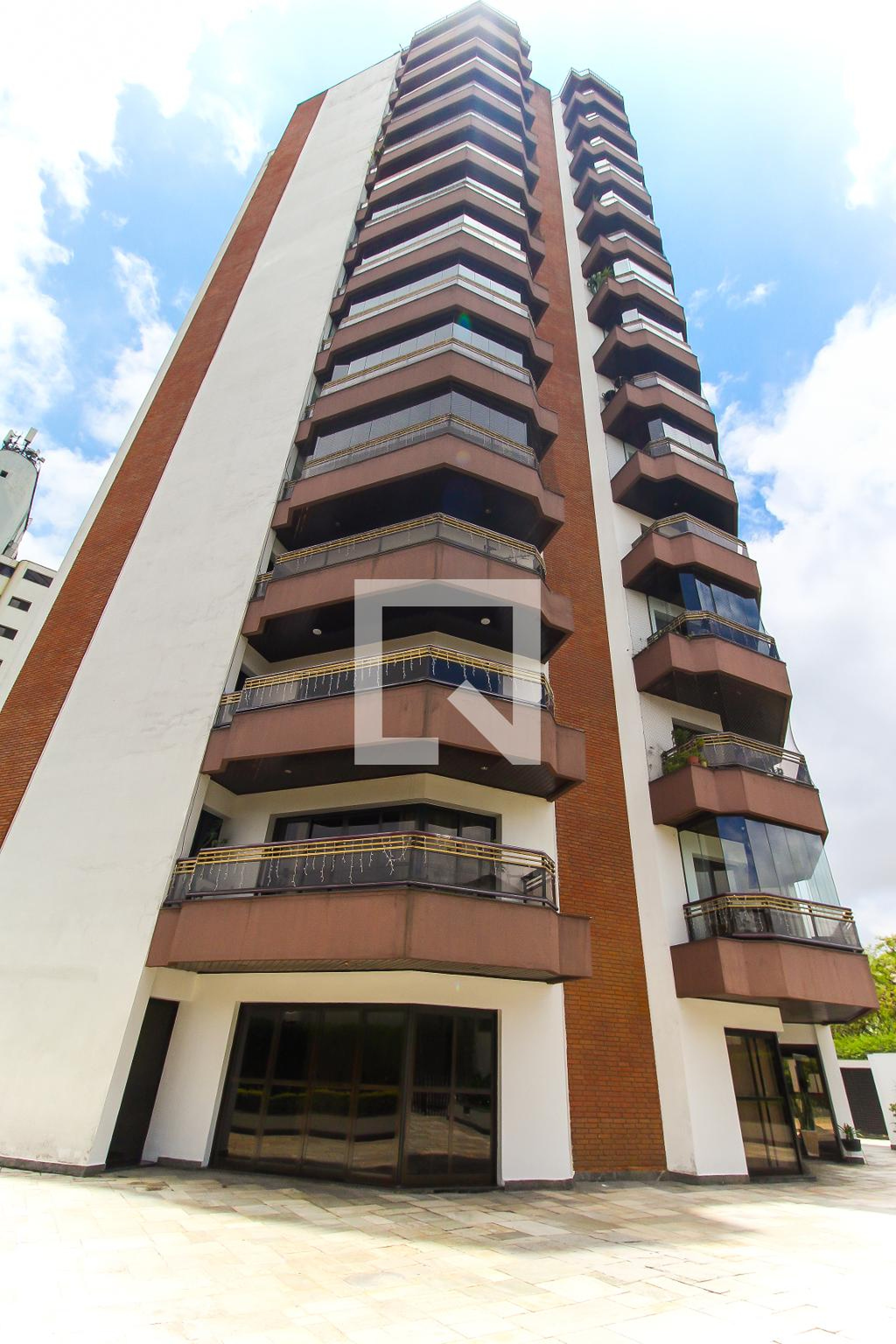 Fachada do prédio Condomínio Villa D'Este