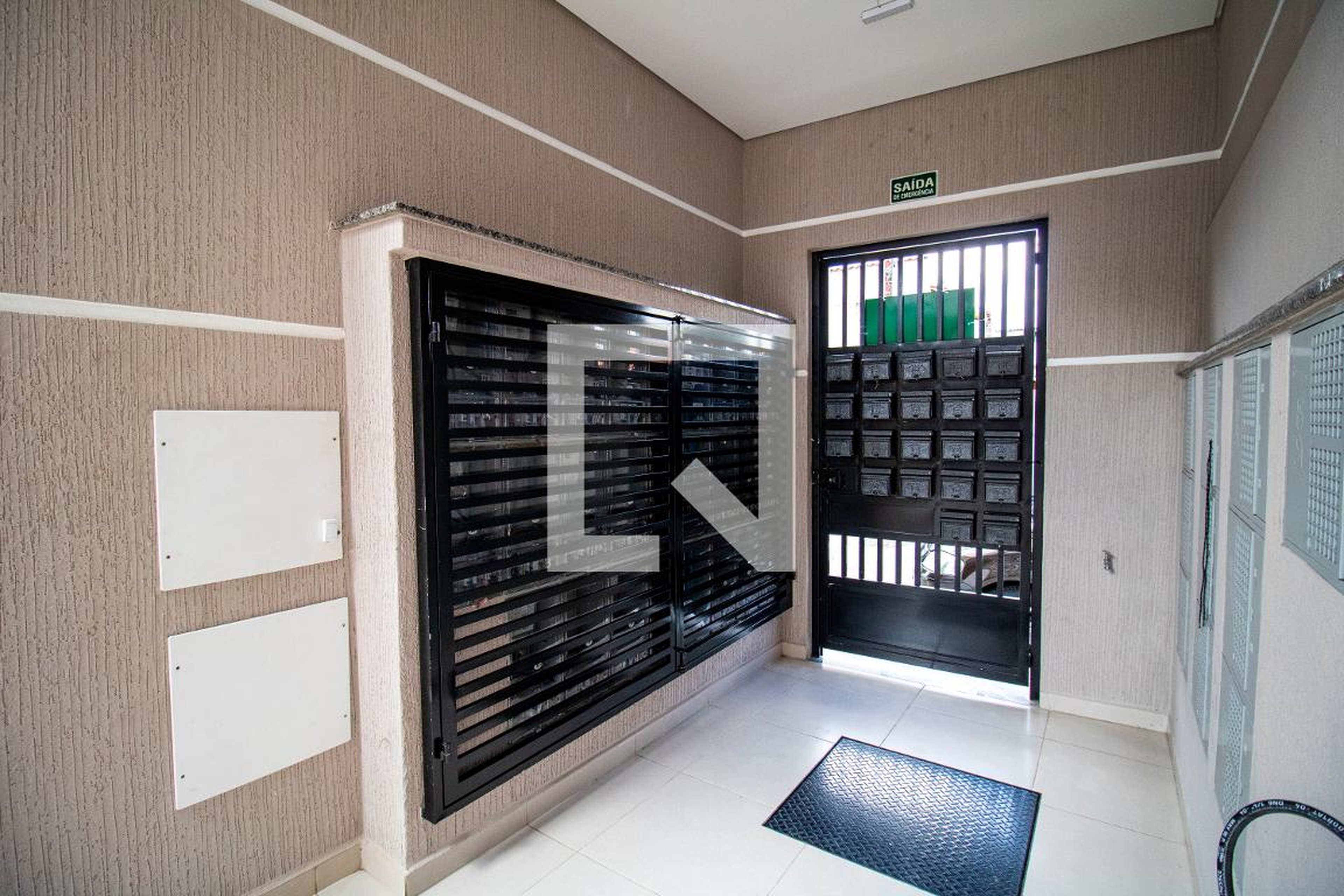 Área comum - Álvares Afonso