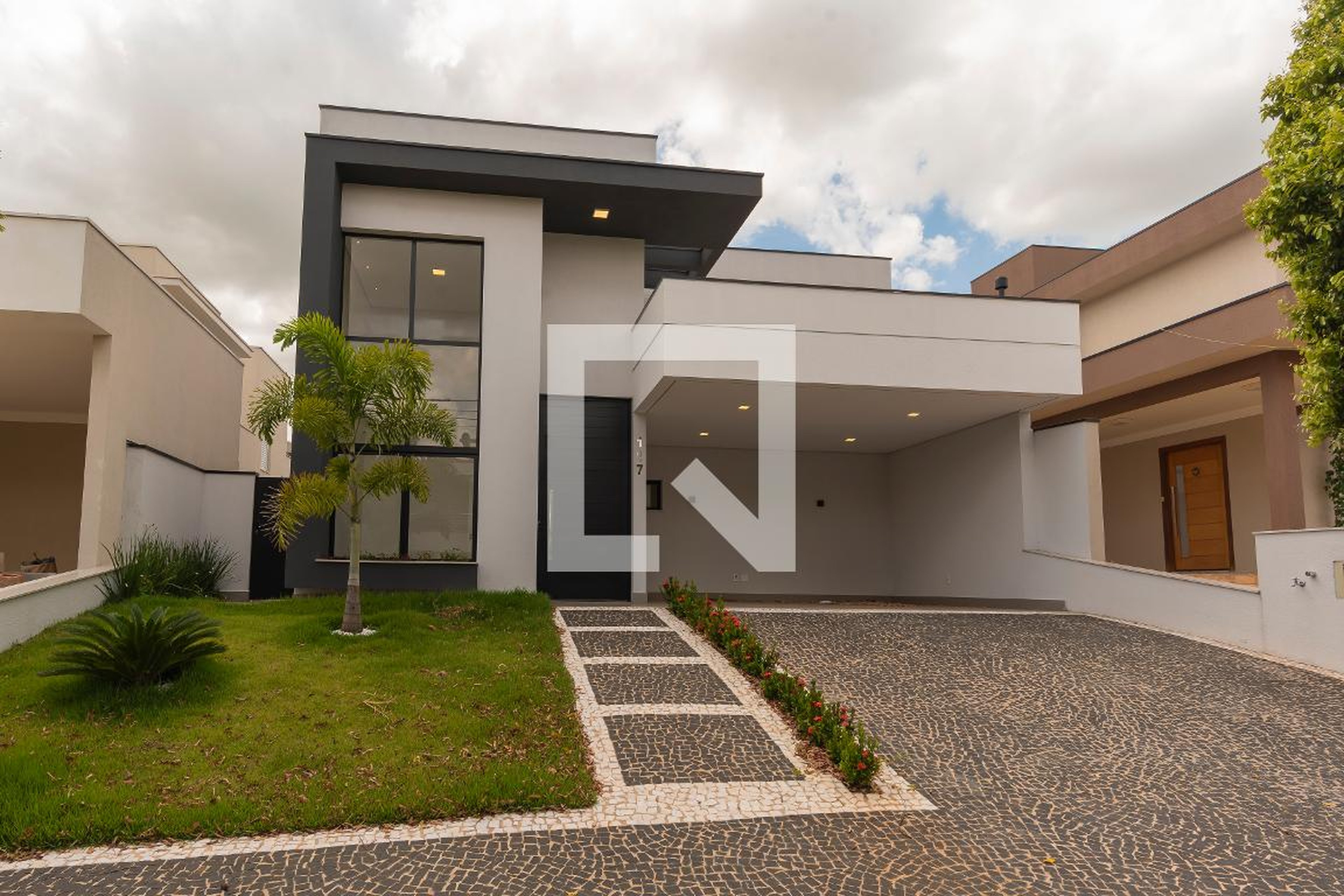 Fachada Residencial Fribourg