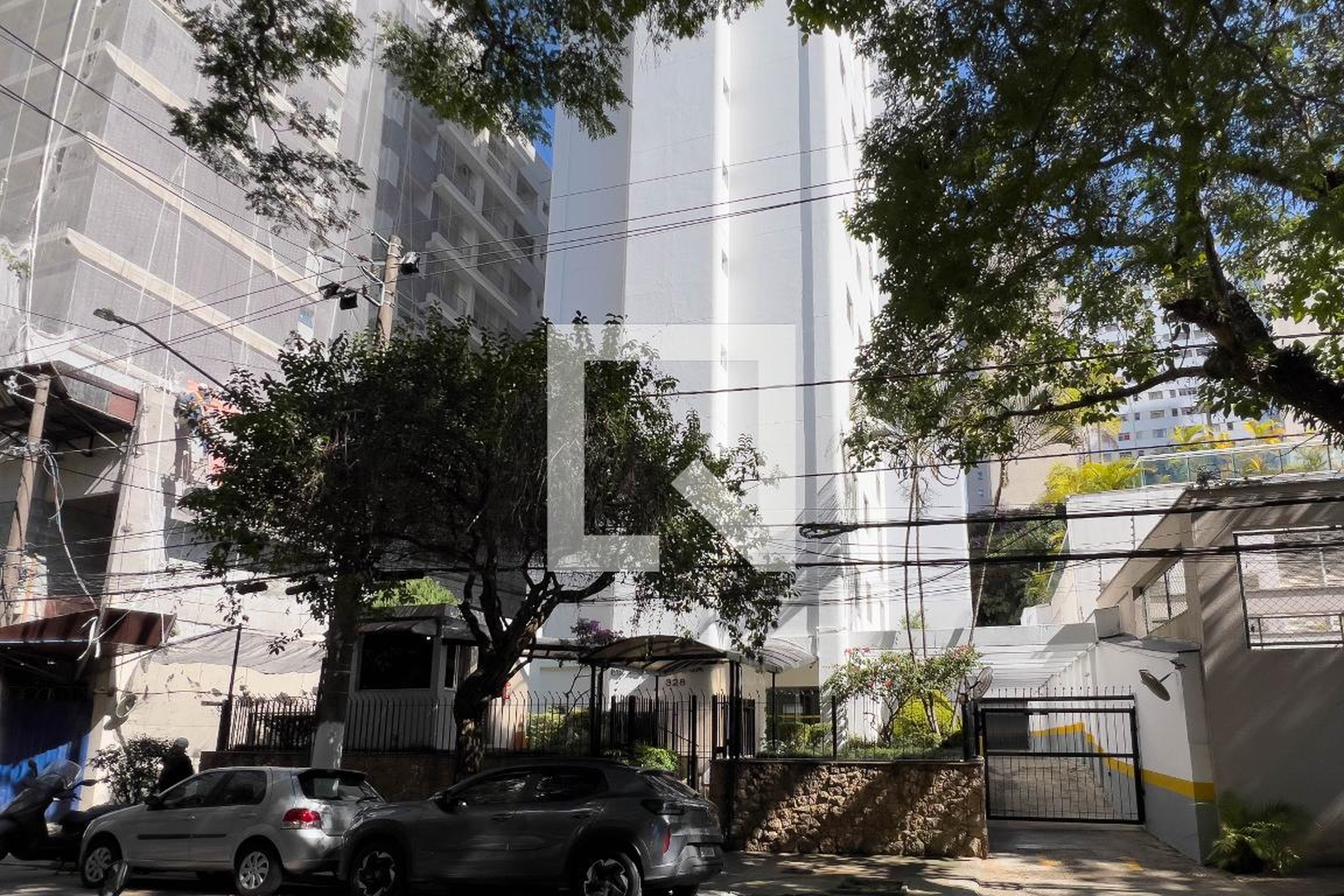 Fachada Condomínio Adele Maria