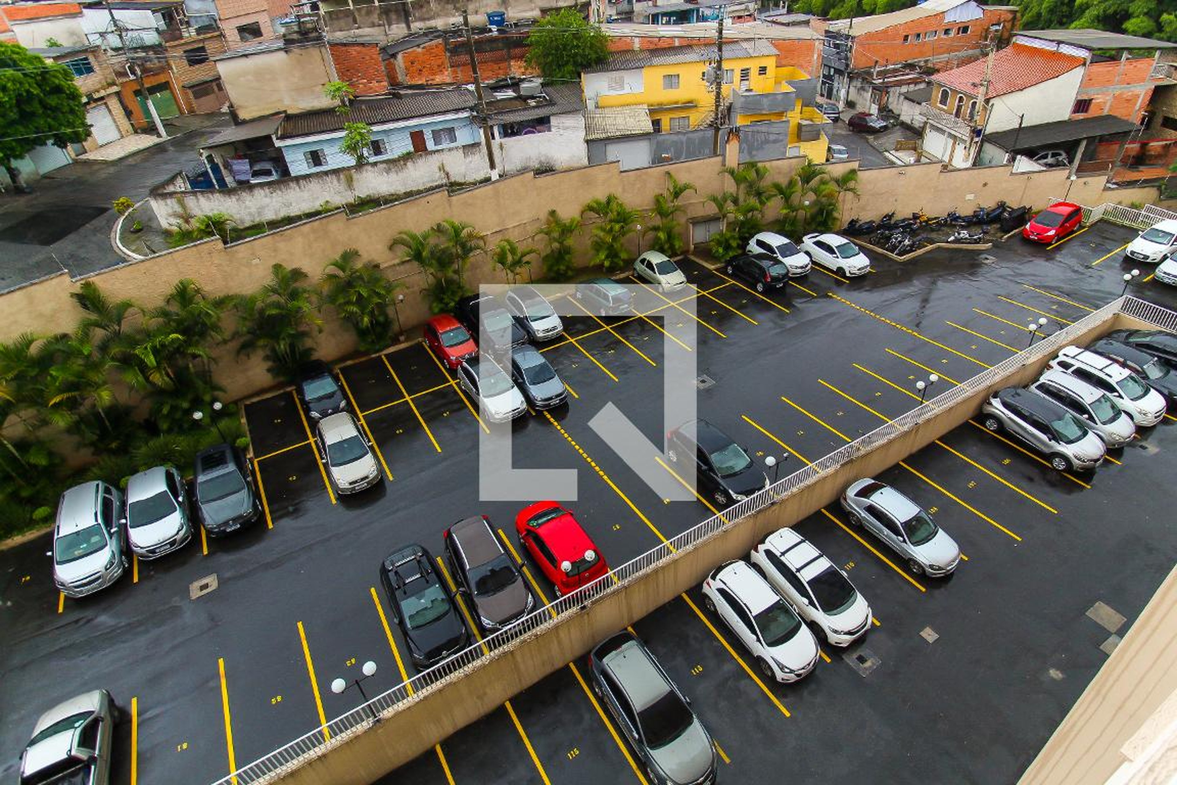 Área comum - Andorinhas