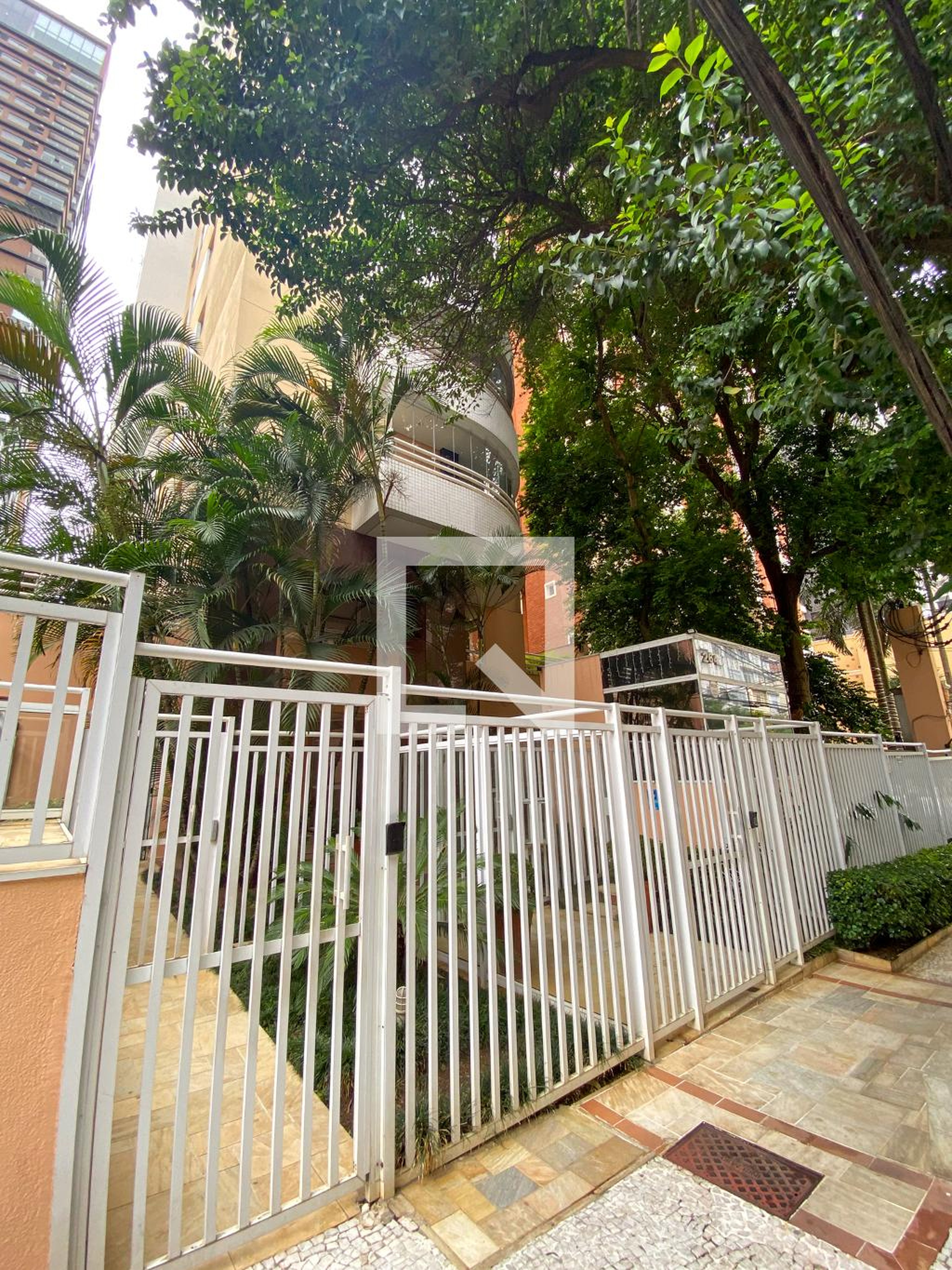 Fachada Edifício Selma