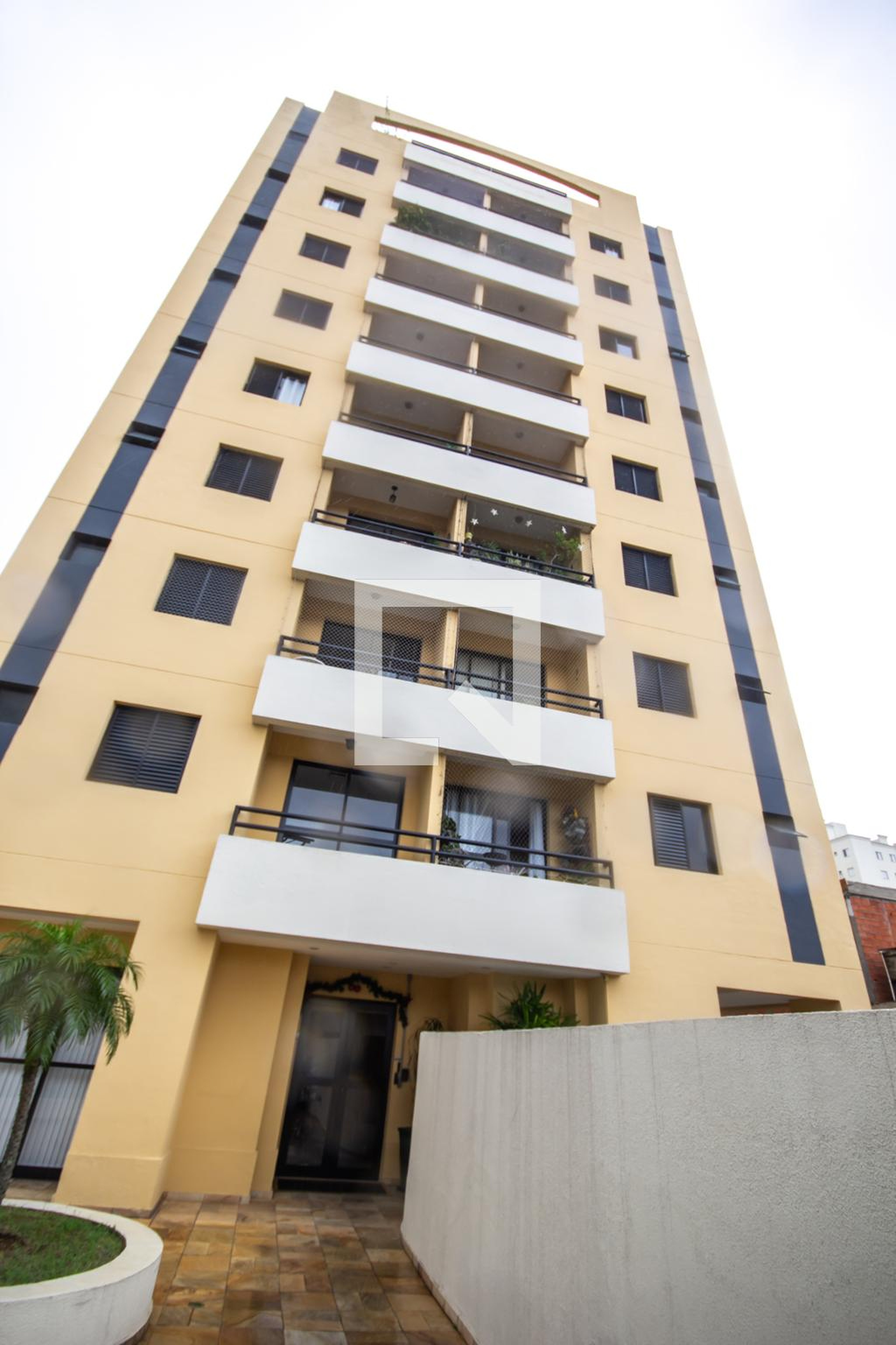 Fachada do Prédio Condomínio Saint Vicent