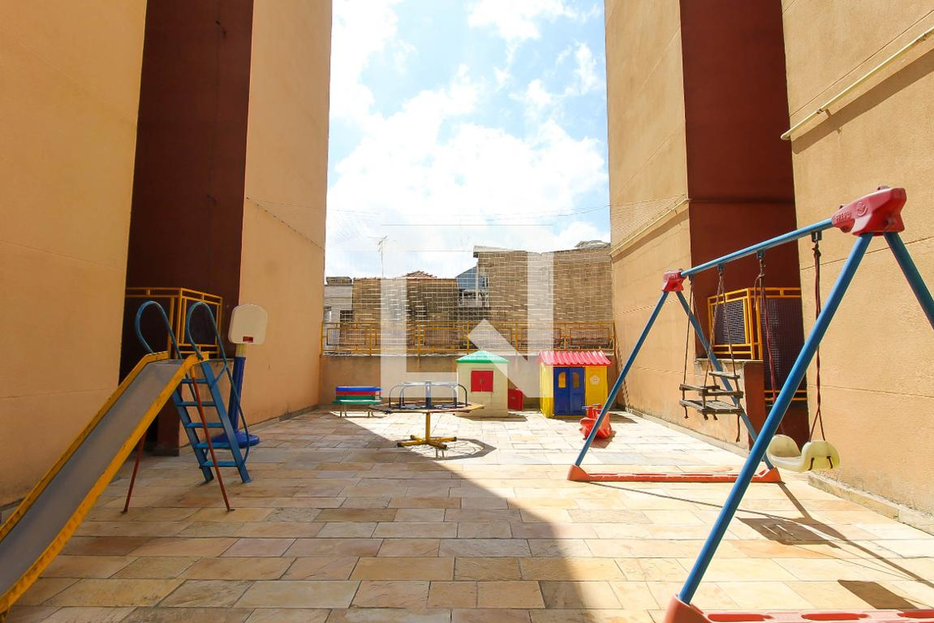 Playground - Vila Ema