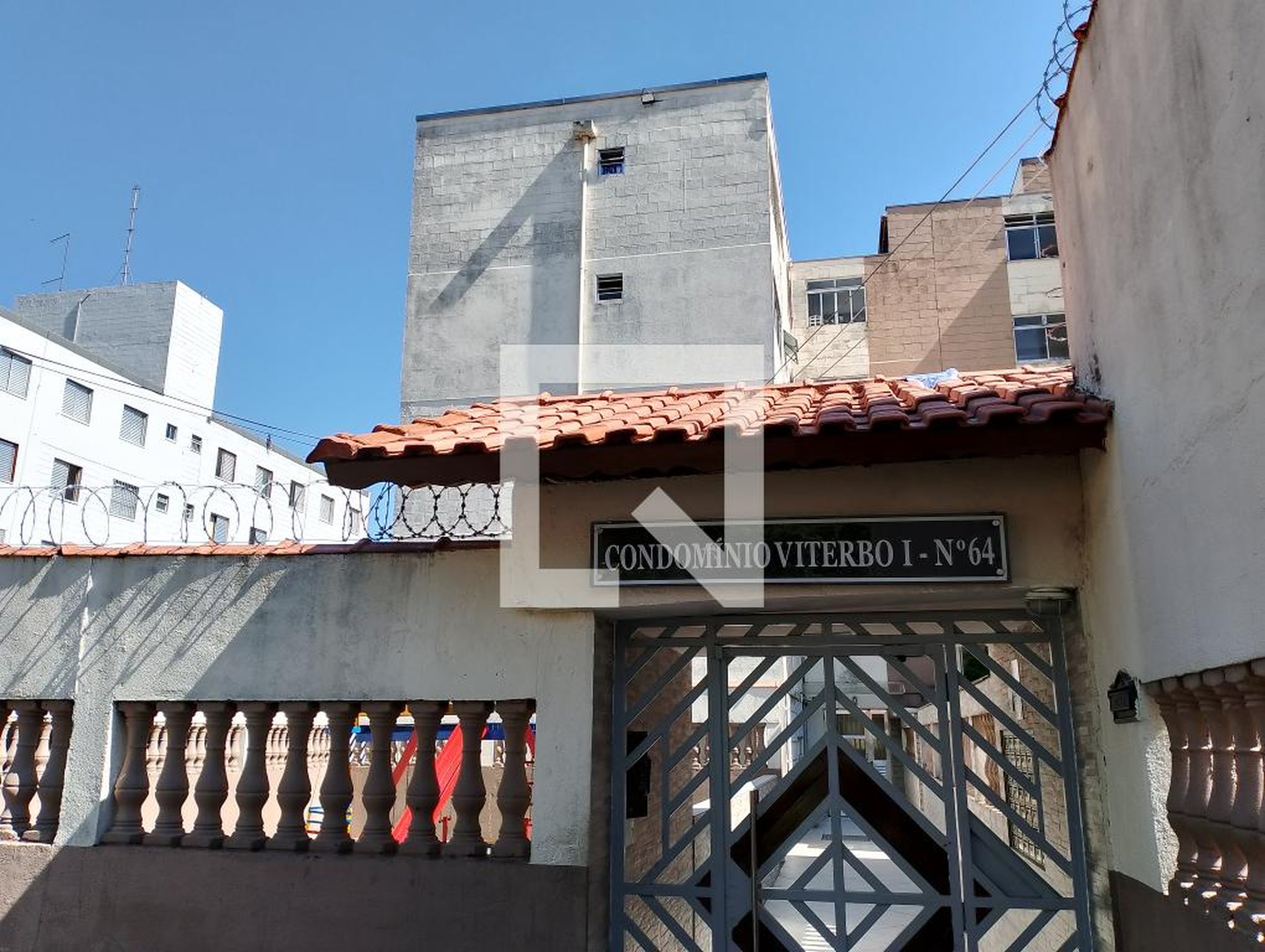 Fachada Condomínio em Travessa Antônio Bruneli, 64