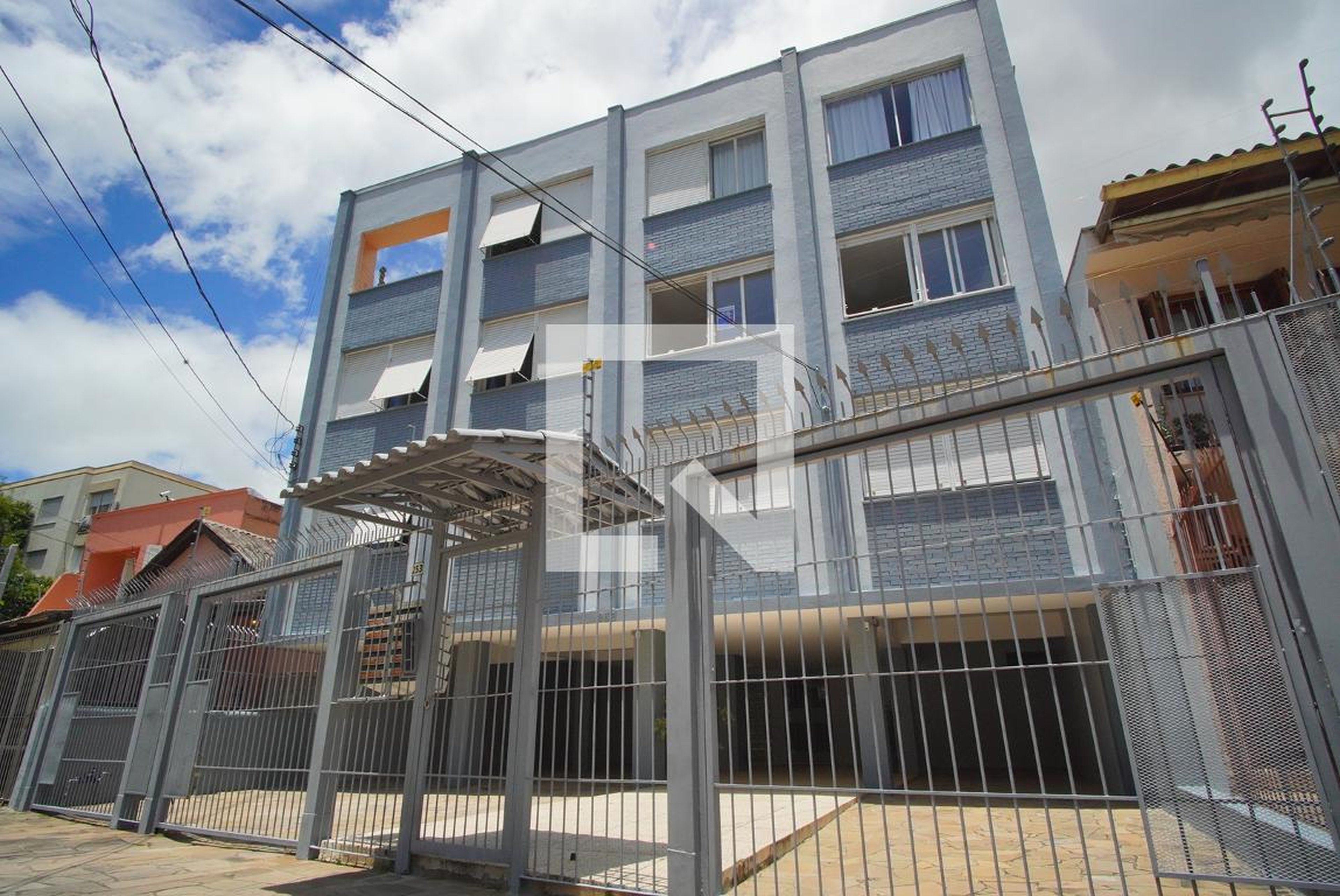 Fachada Condomínio em Rua 3 de Maio, 253