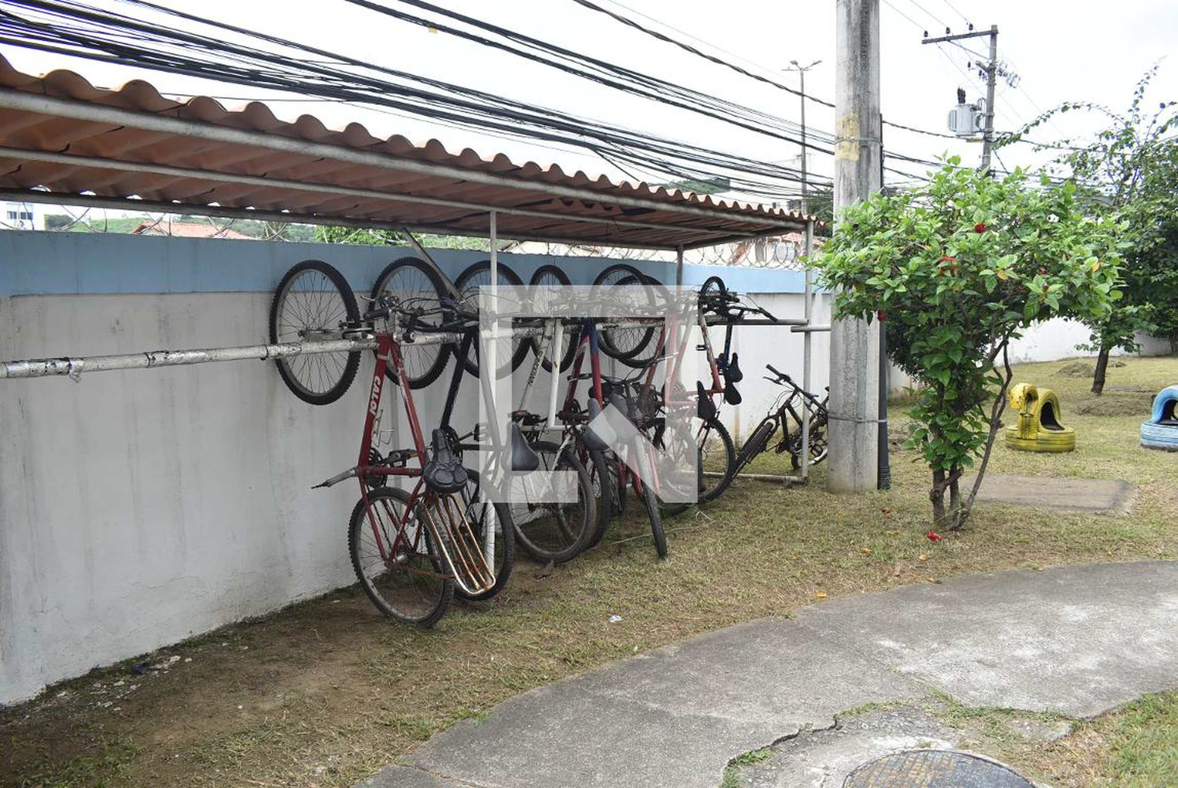 Bicicletário - West Life