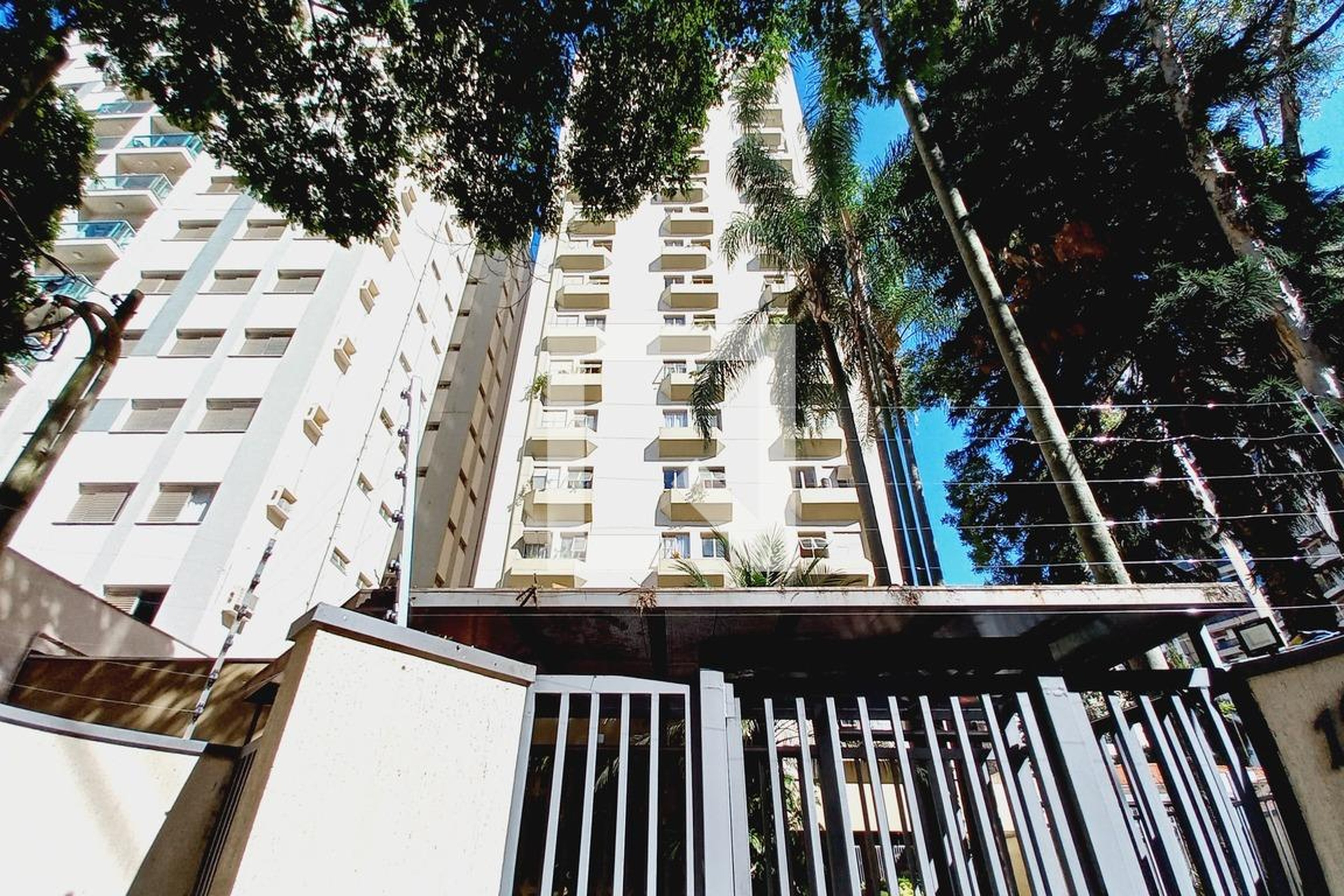 Fachada do Prédio Condomínio em Rua Barreto Leme, 1961