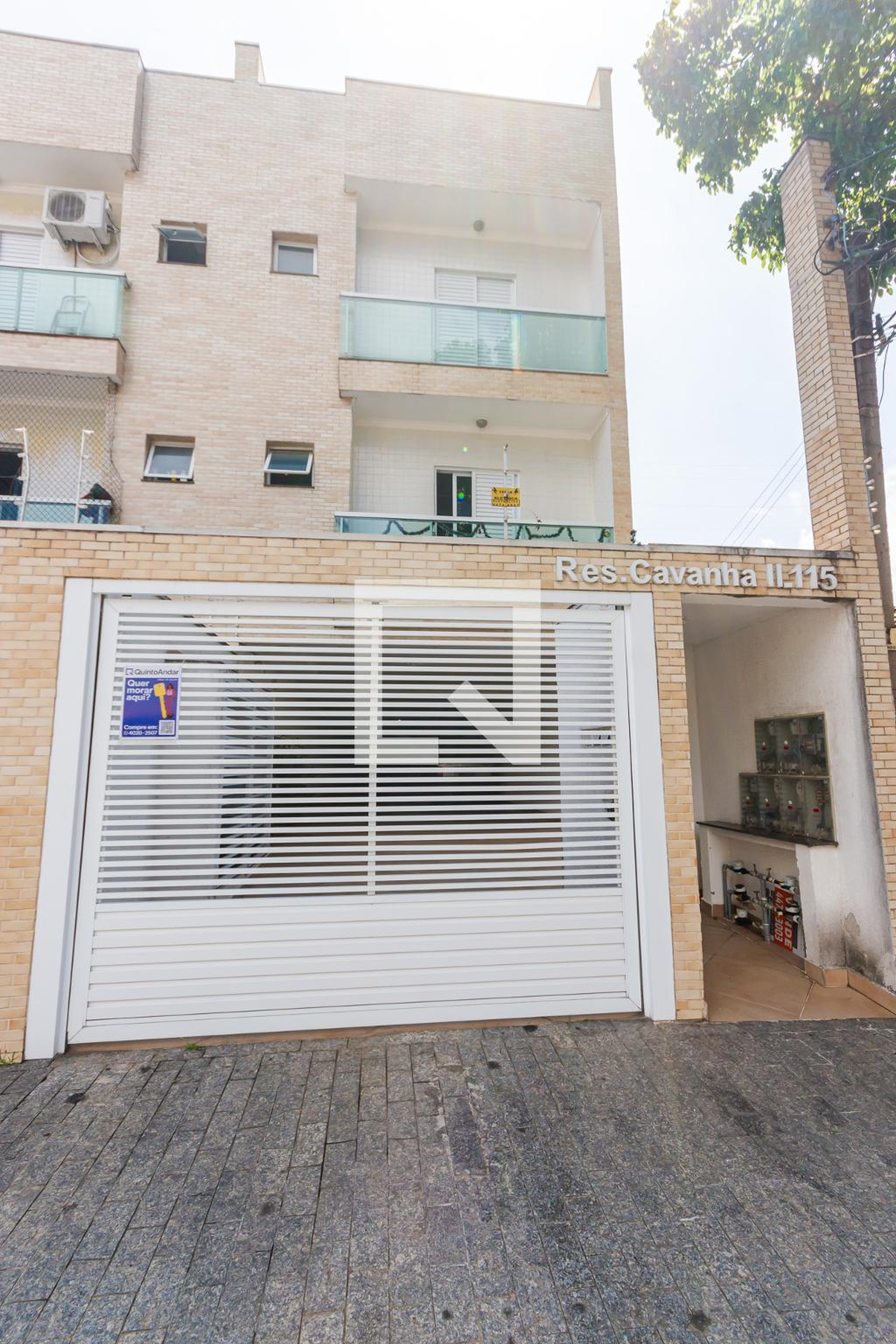 Fachada Condomínio em Rua Viena, 115