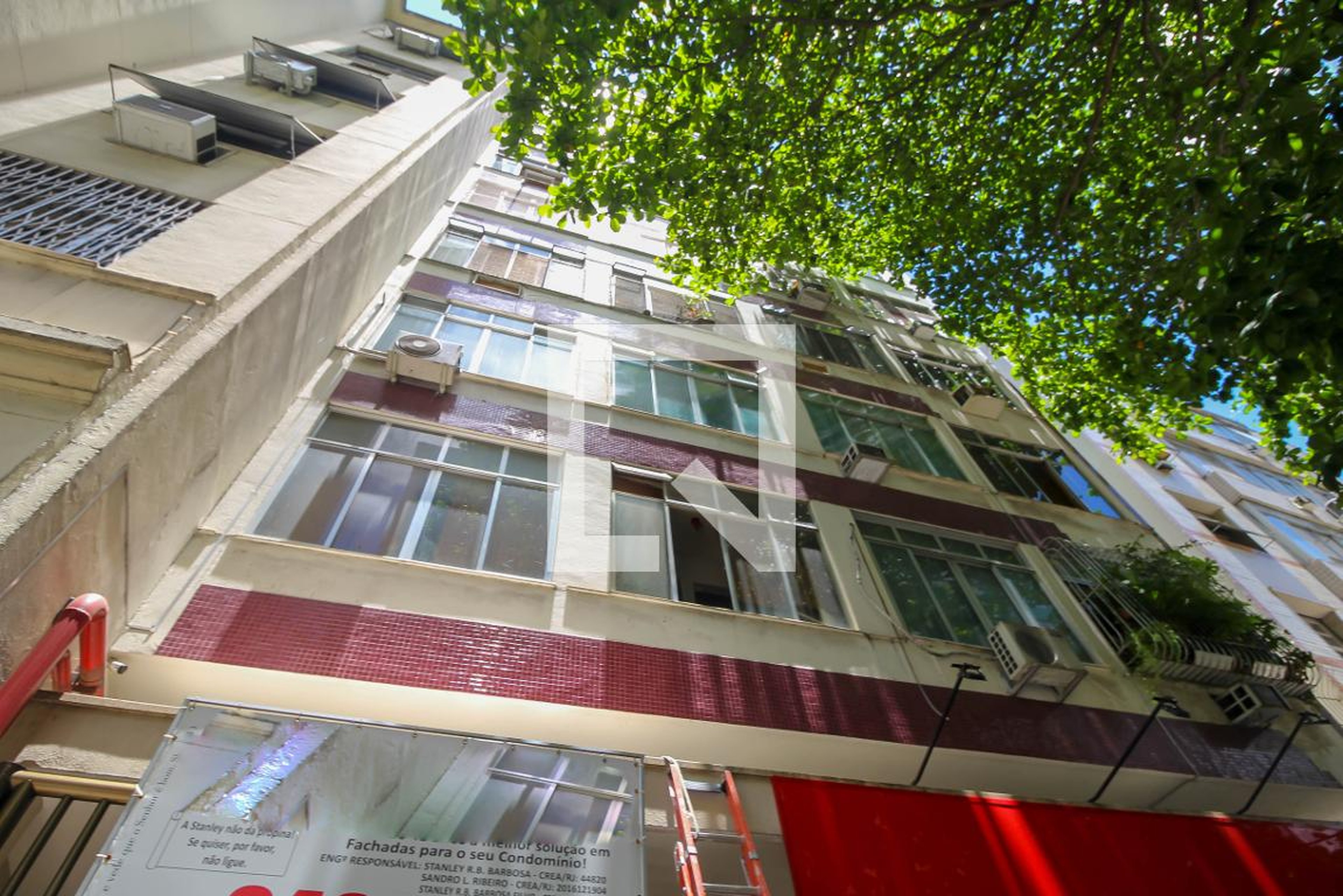 Fachada do Prédio Condomínio Edifico Macedo