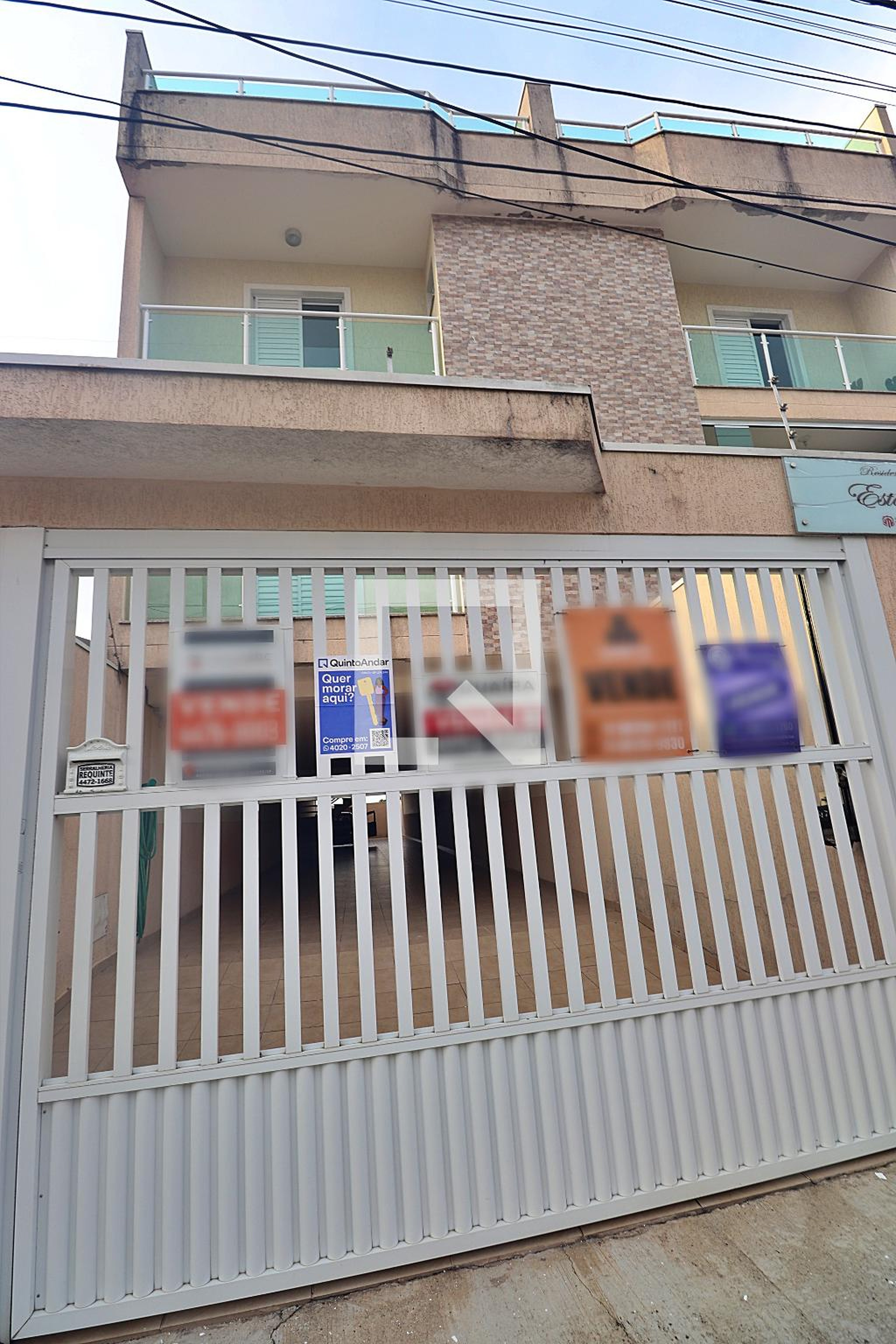 Fachada Condomínio em Rua Estônia, 665