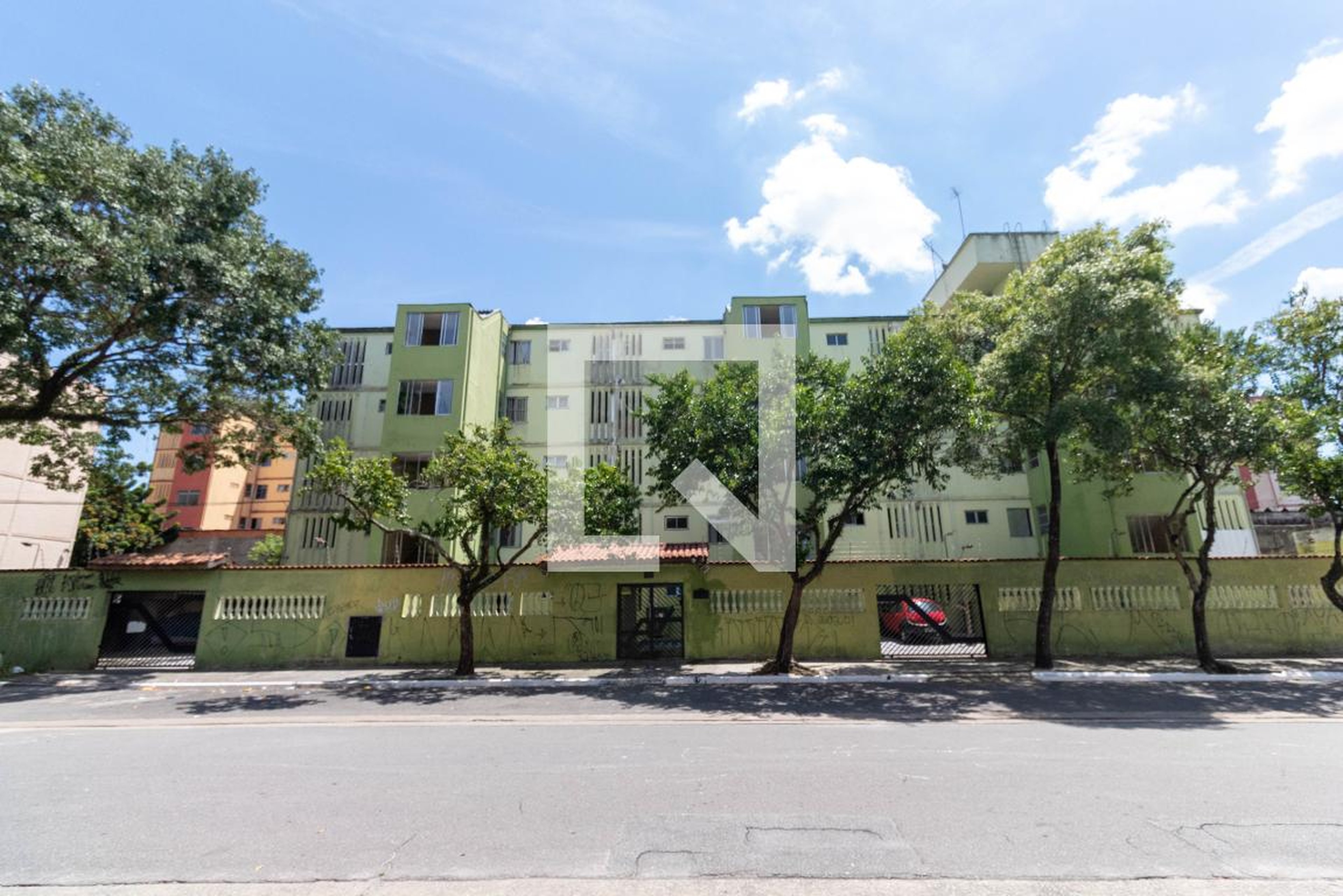 Fachada do Prédio Condomínio em Rua Irmão Nicolau da Fonseca, 436